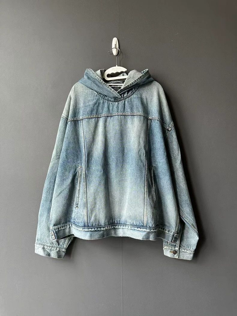 Balenciaga Balenciaga size 2 Denim Hoodie Size US M / EU 48-50 / 2 - 1 Thumbnail