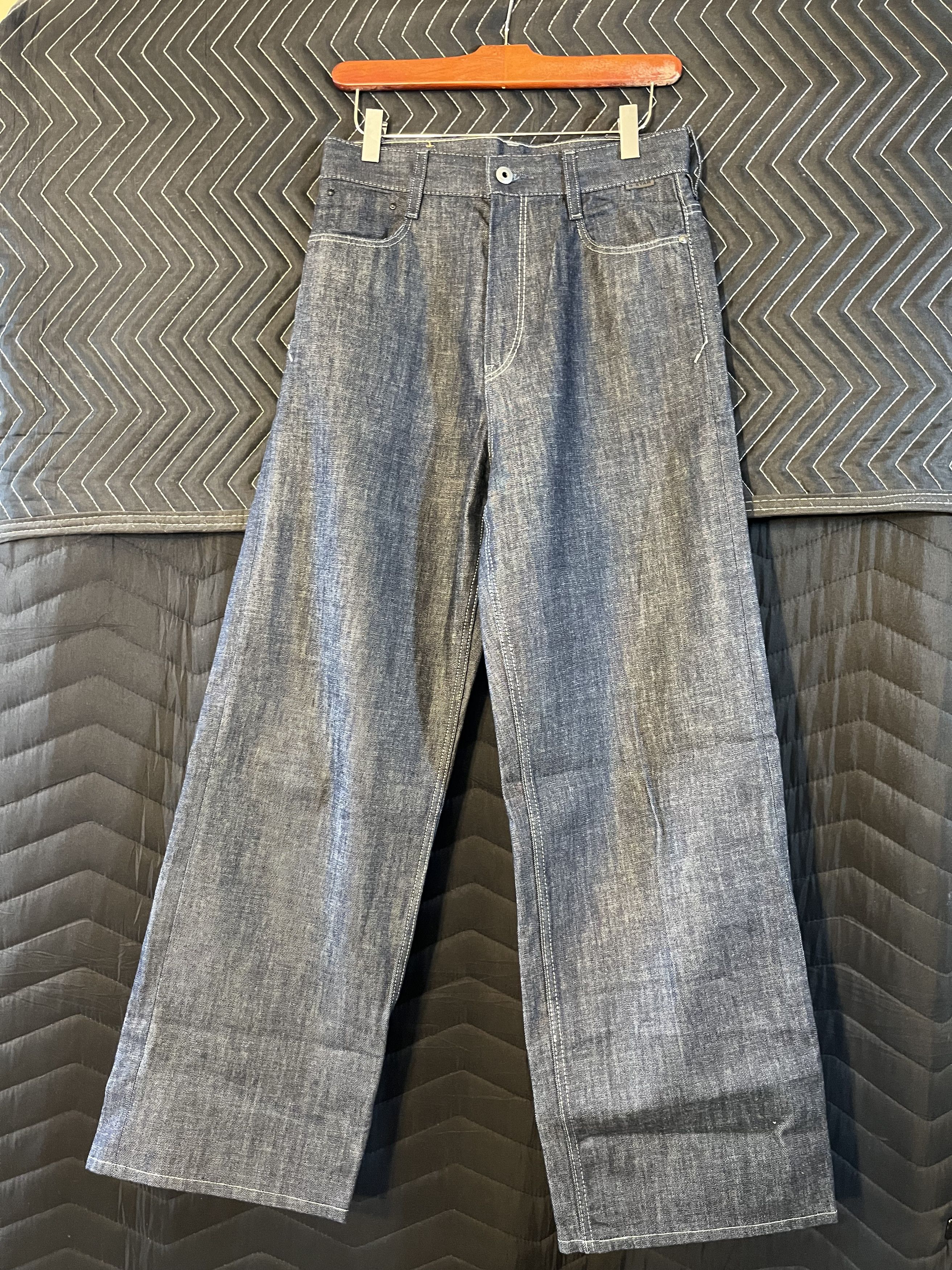 G-Star Stray Ultra High Loose Jeans- Raw Denim Size 28" / US 6 / IT 42 - 1 Thumbnail