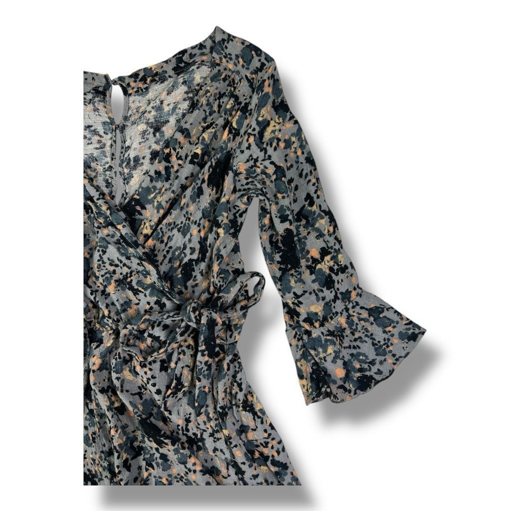 Free People Free People All The Right Ruffles Floral Romper Size Small Size US 26 / EU 42 - 2 Thumbnail