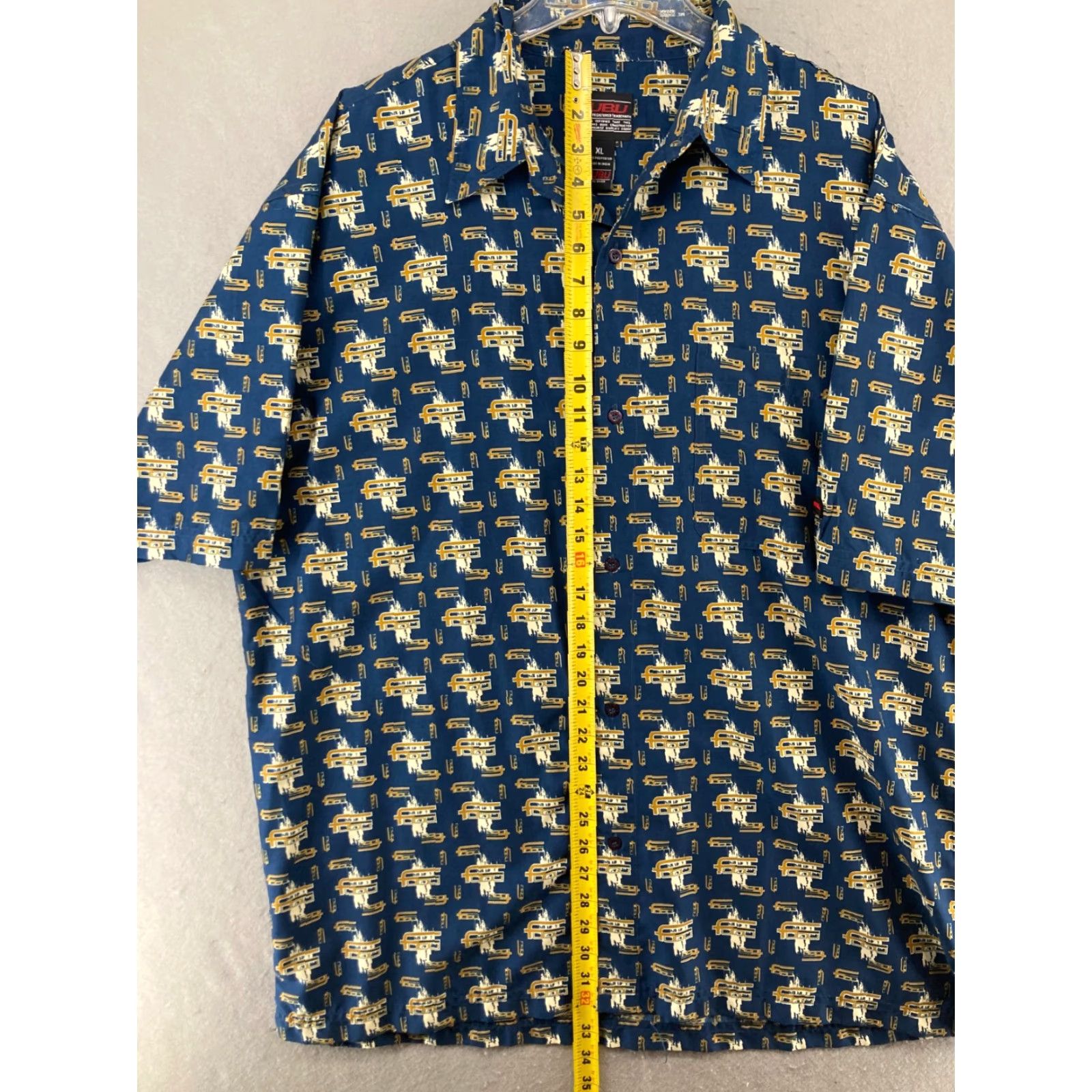 Fubu FUBU Mens Button-Up Shirt XL Blue Hip Hop 90s Graphic Print Collared Short Sleeve Relaxed Fit Casual Size US XL / EU 56 / 4 - 4 Thumbnail