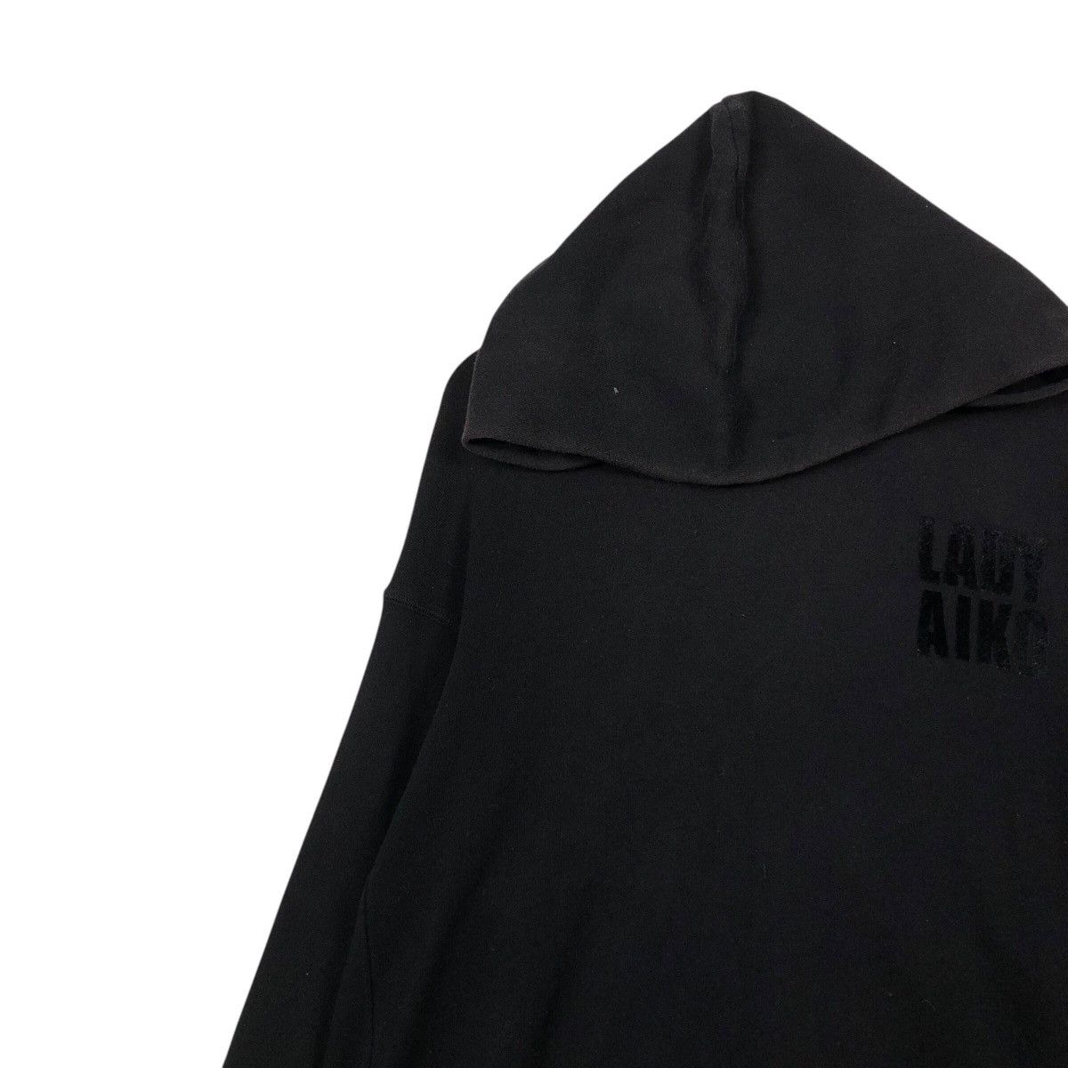Japanese Brand Lady Aiko × Uniqlo UT — Black “Love Bunny” Archive Street Ar Size US M / EU 48-50 / 2 - 8 Thumbnail
