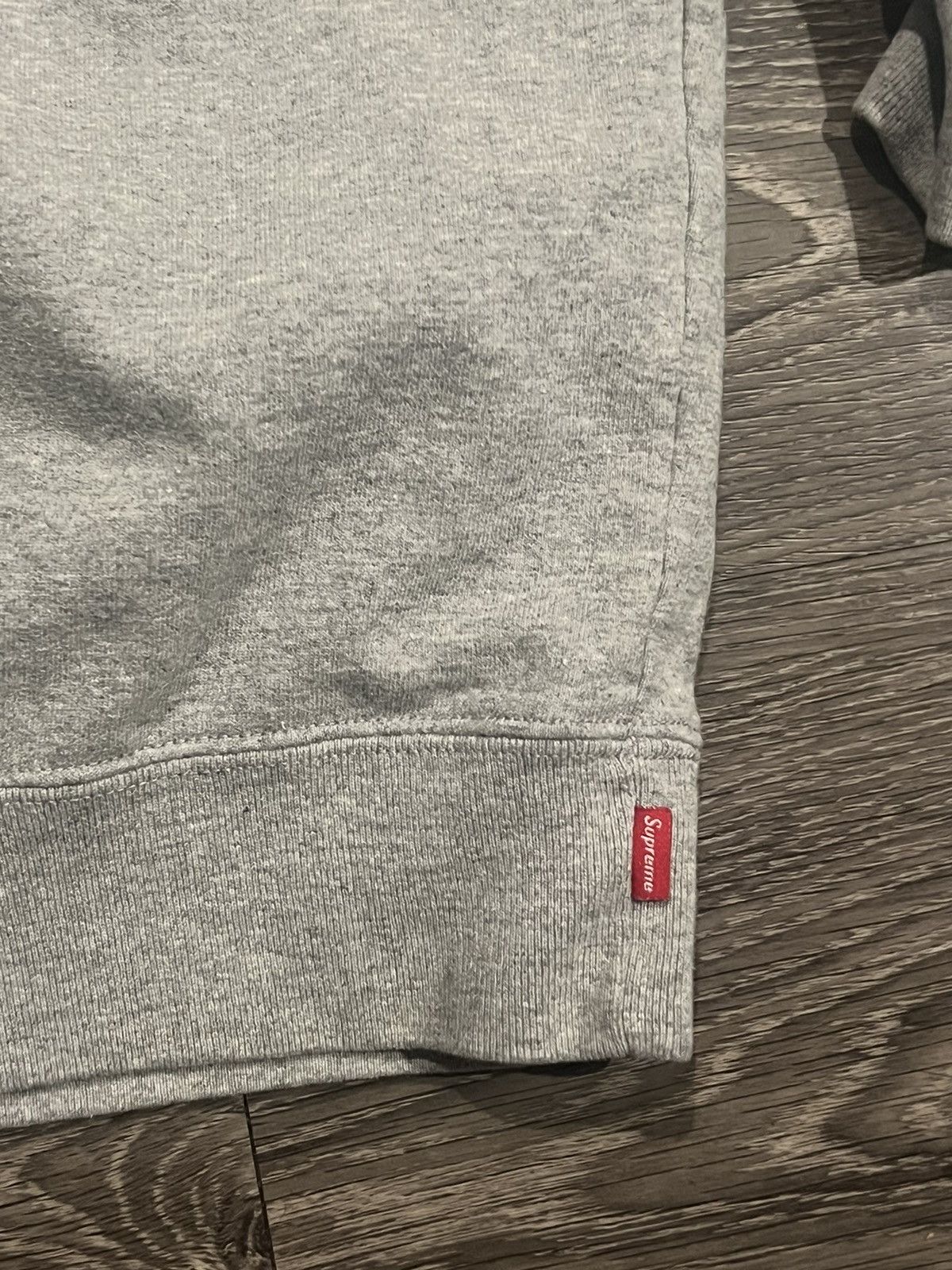 Supreme Supreme Stacked embroidered crewneck (Large) Size US L / EU 52-54 / 3 - 2 Thumbnail