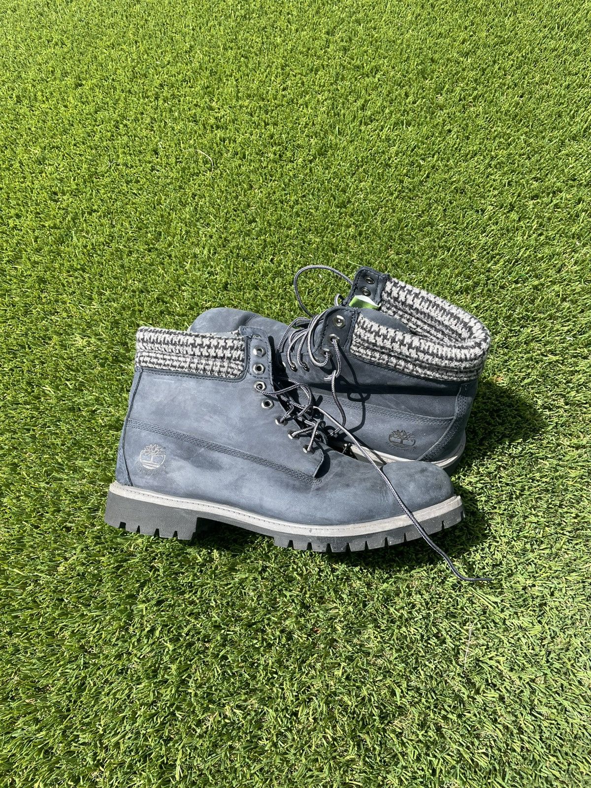 Timberland Sick black timberlands Size US 12 / EU 45 - 1 Thumbnail