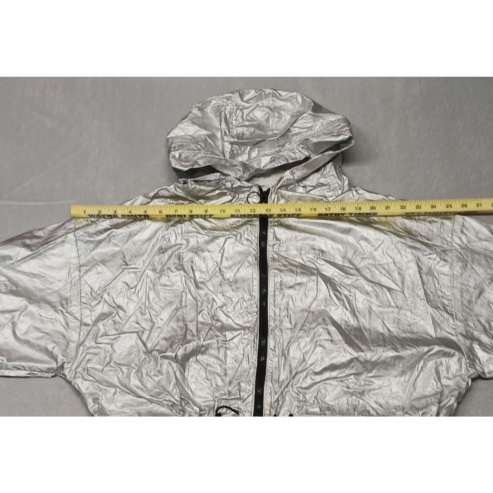 Other Meek (Medium) Silver Polyester Crop Hoodie Zip Jacket Size M / US 6-8 / IT 42-44 - 4 Thumbnail