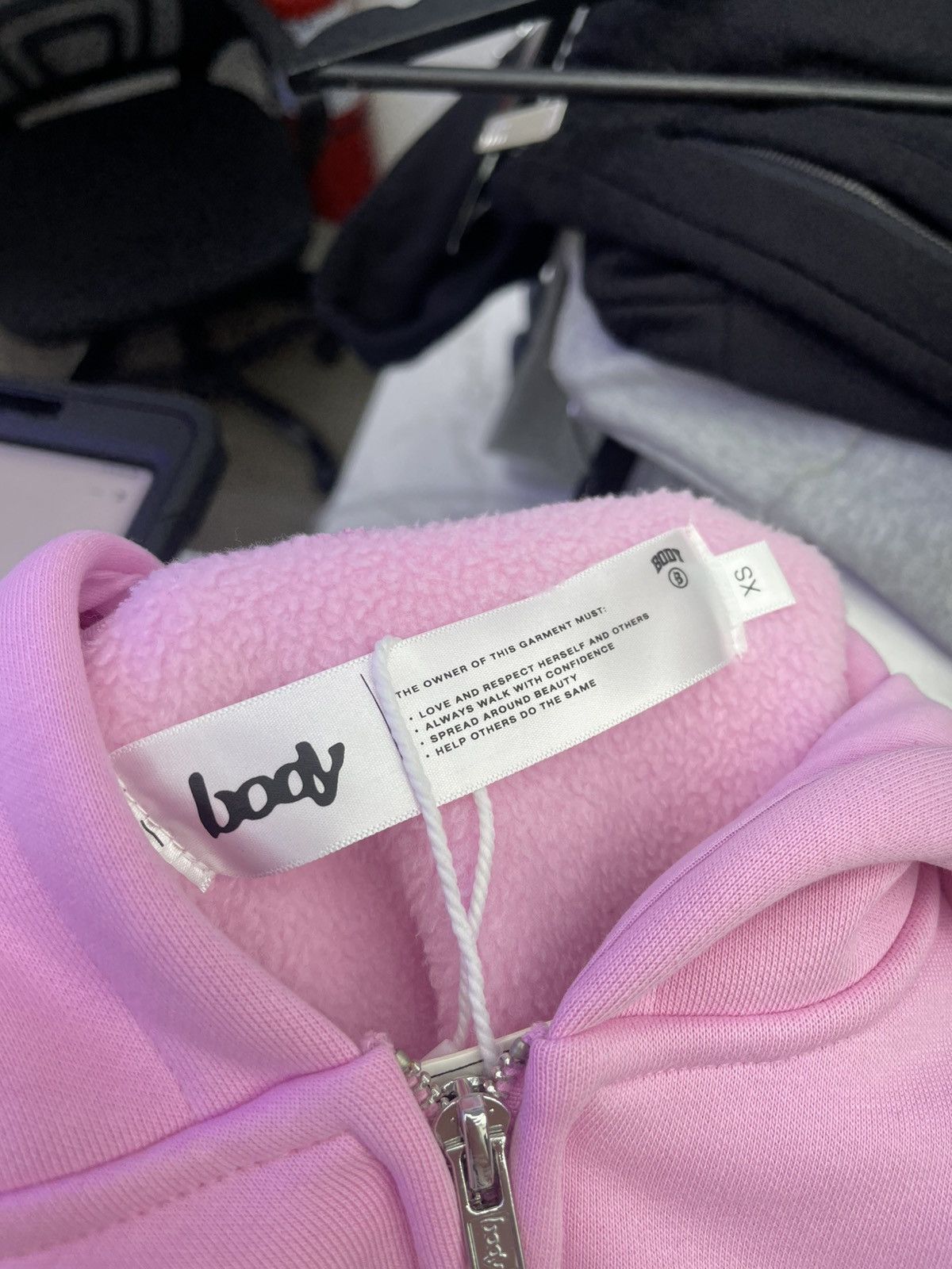 Body by Raven Tracy Body by Raven hoodie (pink) Size XS / US 0-2 / IT 36-38 - 3 Thumbnail