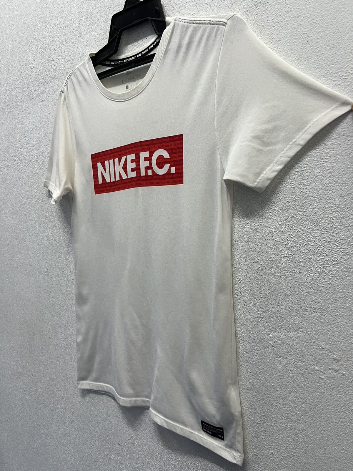 Nike × Vintage VINTAGE THE NIKE TEE NIKE F.C. SHIRT Size US S / EU 44-46 / 1 - 5 Thumbnail