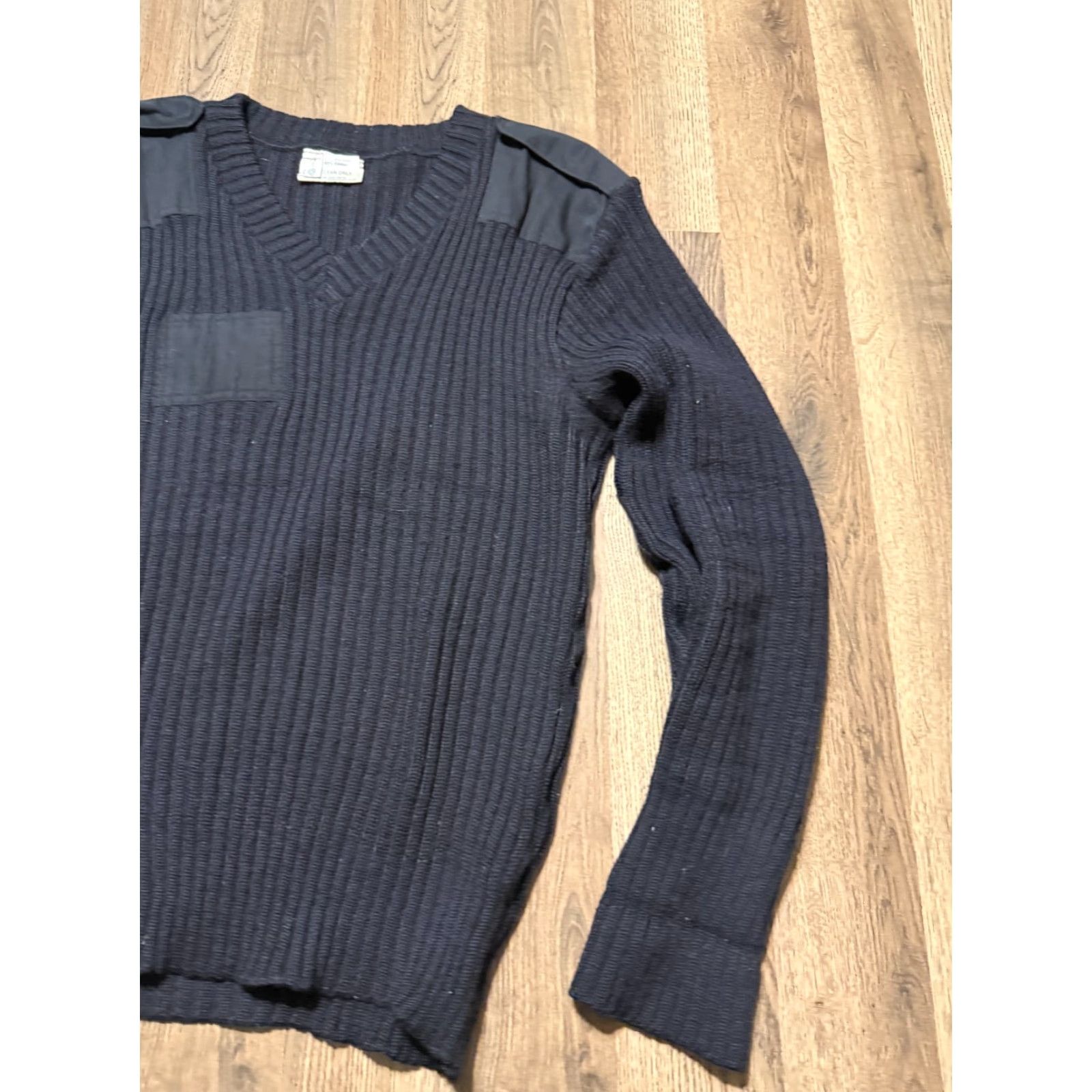 Vintage VINTAGE Brigade Quartermaster Sweater Mens 42 Black V-Neck Pullover 100% Wool Size US XL / EU 56 / 4 - 3 Thumbnail