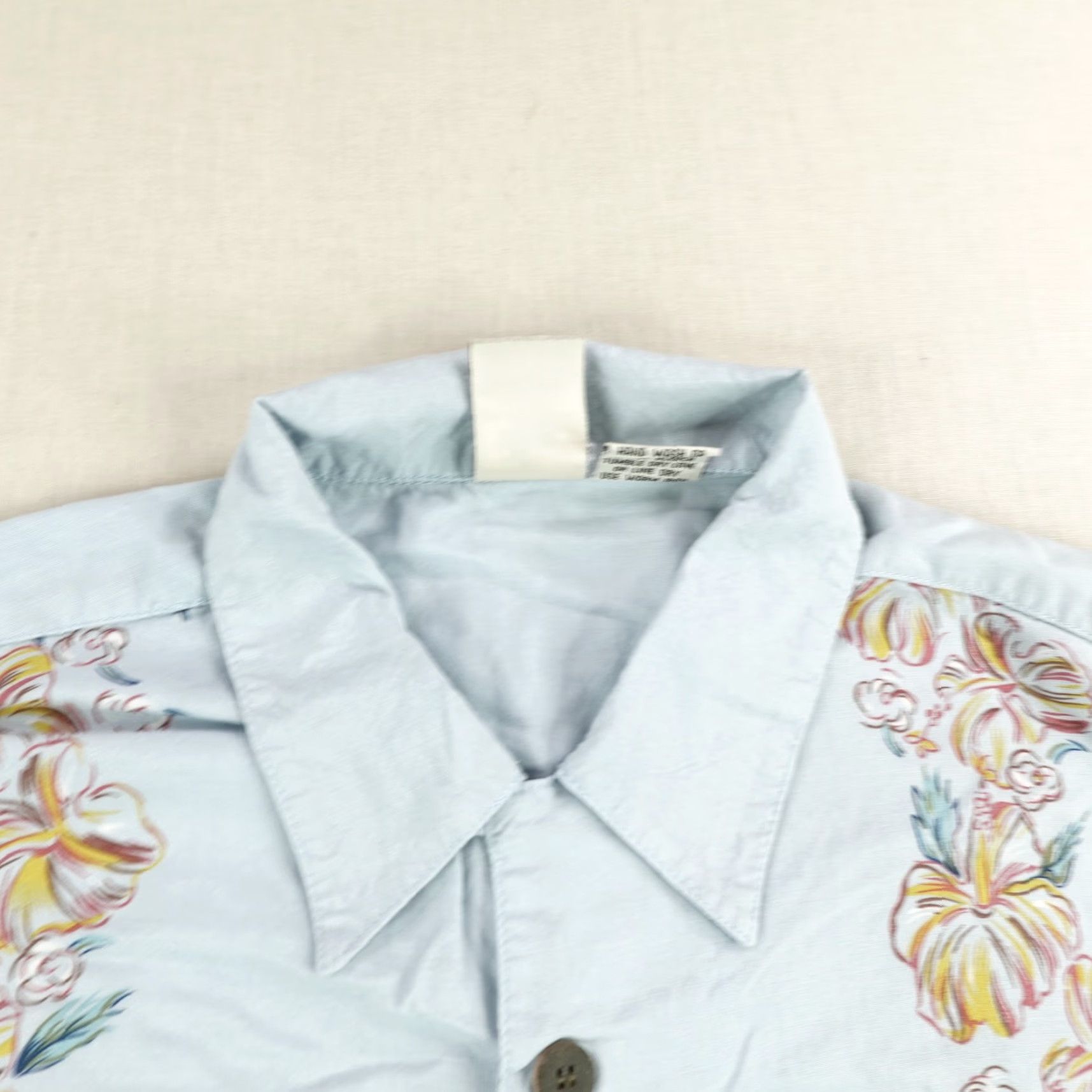 Gotcha VINTAGE Gotcha Shirt Mens M Blue Floral Hawaiian Rayon Button Up Size US M / EU 48-50 / 2 - 2 Thumbnail