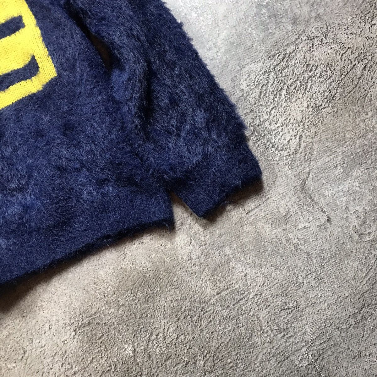 Vintage Vintage 90s NICE Mohair Knit Sweater Oversized Grunge Logo S Size S / US 4 / IT 40 - 5 Thumbnail