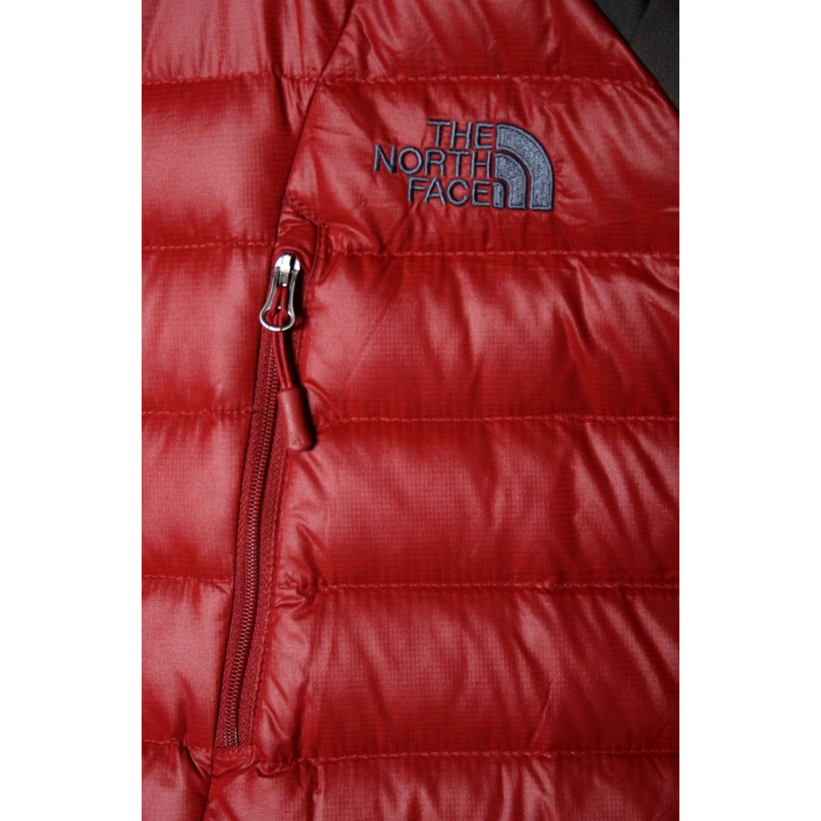The North Face THE NORTH FACE Puffer Jacket Down 600 Fill Red Gray Sz. L Mens Slim/Regular Zip Jacket Size US L / EU 52-54 / 3 - 3 Thumbnail