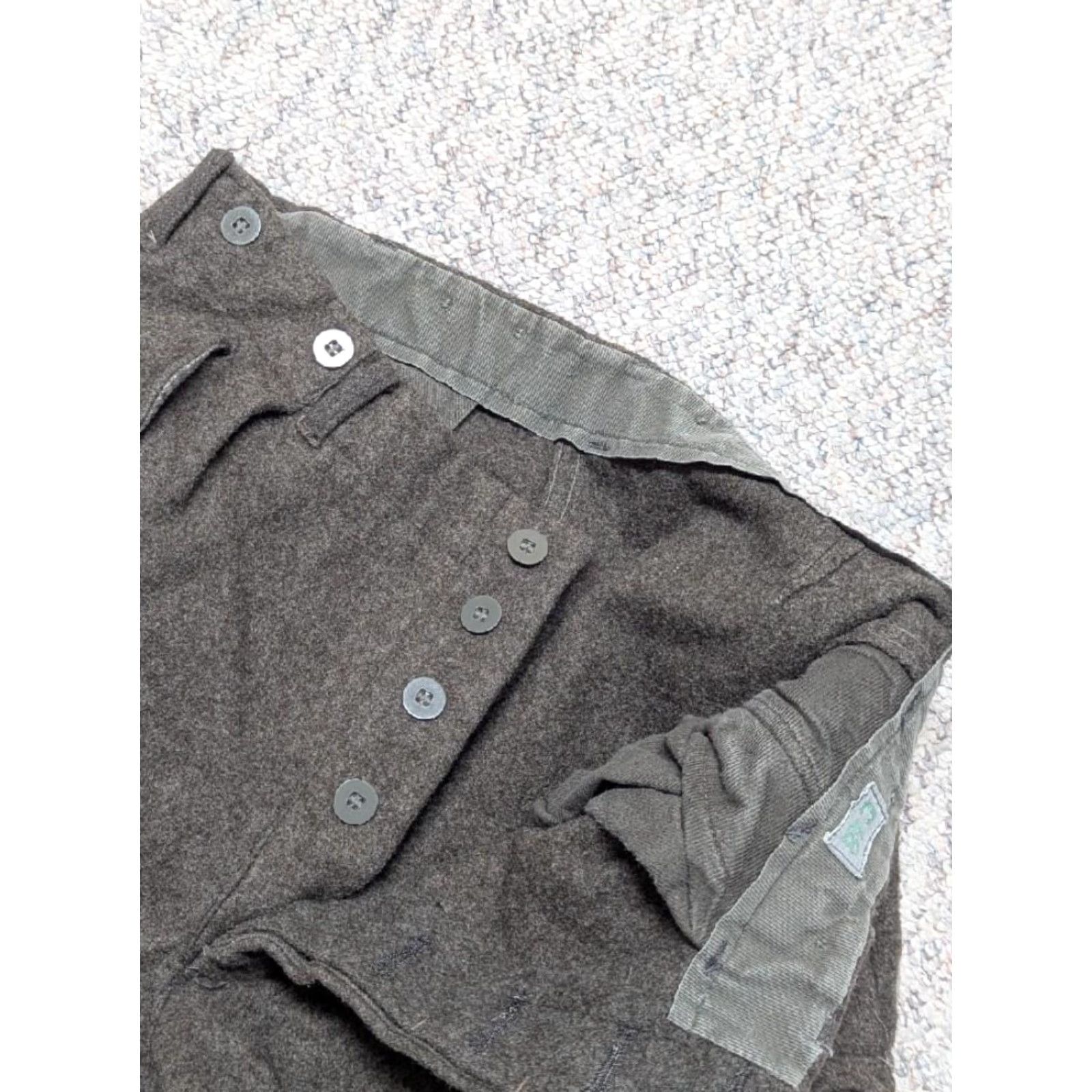 Vintage VINTAGE swedish WWII army pants WOOL military green C-48 sweden CARGO Size US 30 / EU 46 - 6 Thumbnail
