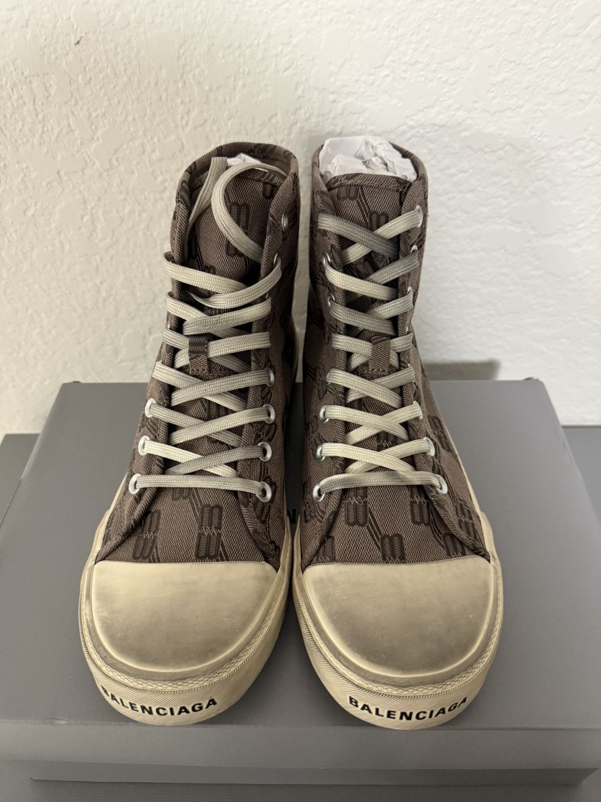 Balenciaga Balenciaga Paris Monogram High Top Sneaker (42) | Grailed
