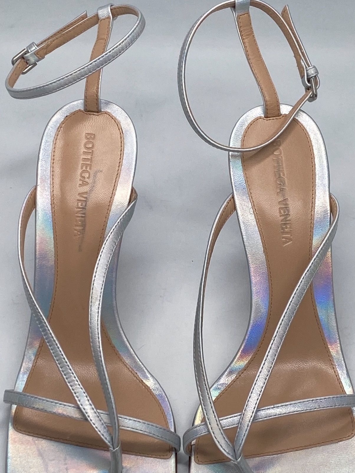 Bottega Veneta Bottega Veneta Leather Strappy Thong Sandals size 37.5 Size US 7.5 / IT 37.5 - 11 Thumbnail