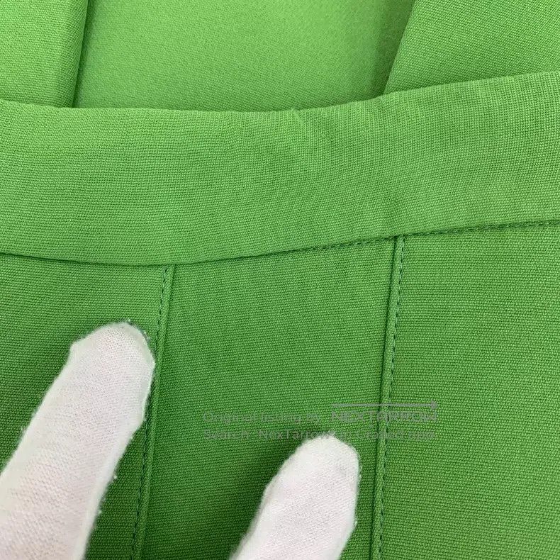 Gucci Gucci Green wool casual pleated skirt Size 26" / US 2 / IT 38 - 8 Thumbnail