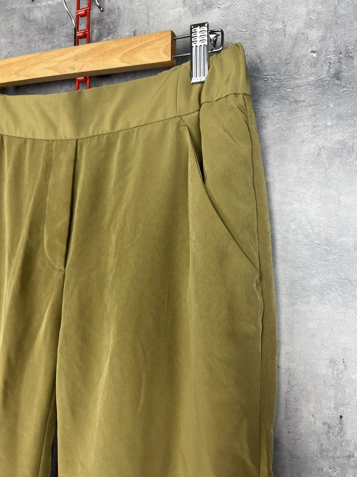 Maison Margiela Maison Margiela MM6 Women’s Silk Pants Size SW32 Size 30" / US 8 / IT 44 - 4 Thumbnail