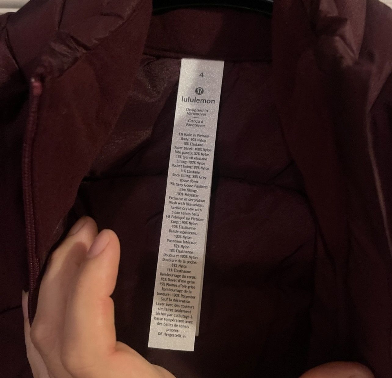 Lululemon Lululemon down for it all vest NWT in cassis size 4 avail Size S / US 4 / IT 40 - 12 Thumbnail