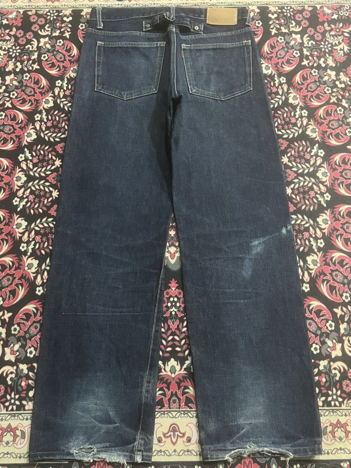 Vintage Japan Brand Dark Blue Faded Washed Buckle Back Selvedge Jean Size US 33 - 2 Thumbnail