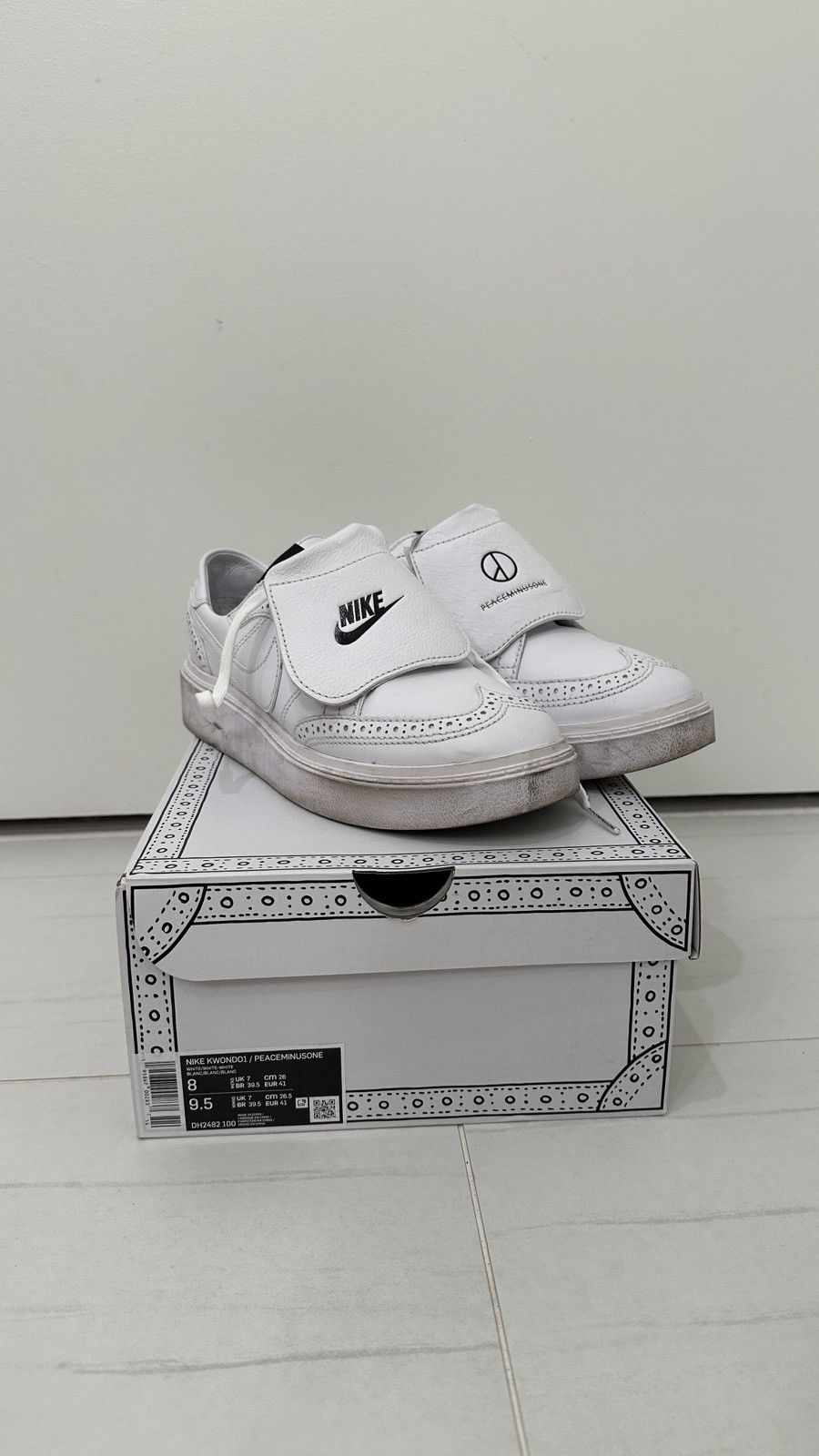 Nike × peaceminusone Nike G-Dragon x Kwondo 1 Triple White (peaceminusone) Size US 8 / EU 41 - 4 Thumbnail