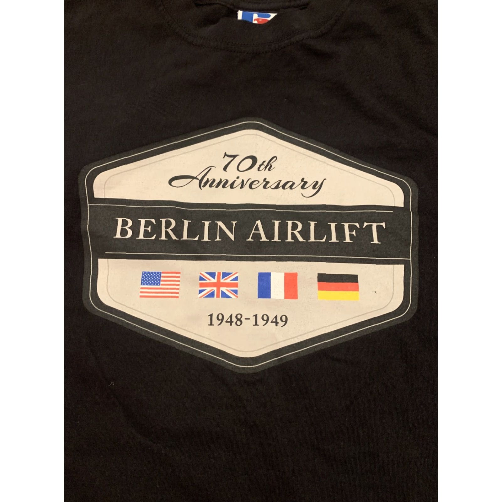 Vintage VINTAGE M & M Berlin Airlift T-Shirt Adult Medium Black 70th Anniversary Mens Size US M / EU 48-50 / 2 - 2 Thumbnail