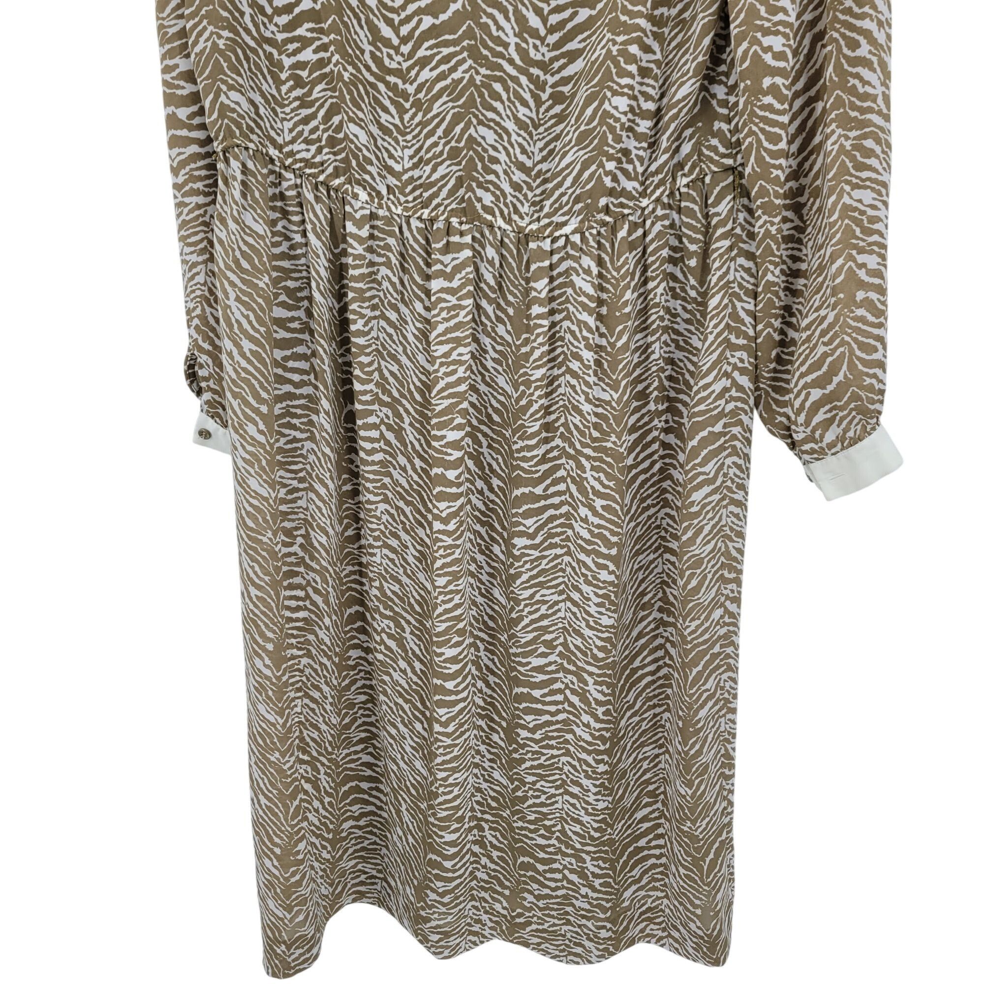 Vintage Vtg 70s Tan Zebra Long Sleeve Collared Midi Dress Sz S Sheer Size S / US 4 / IT 40 - 9 Thumbnail