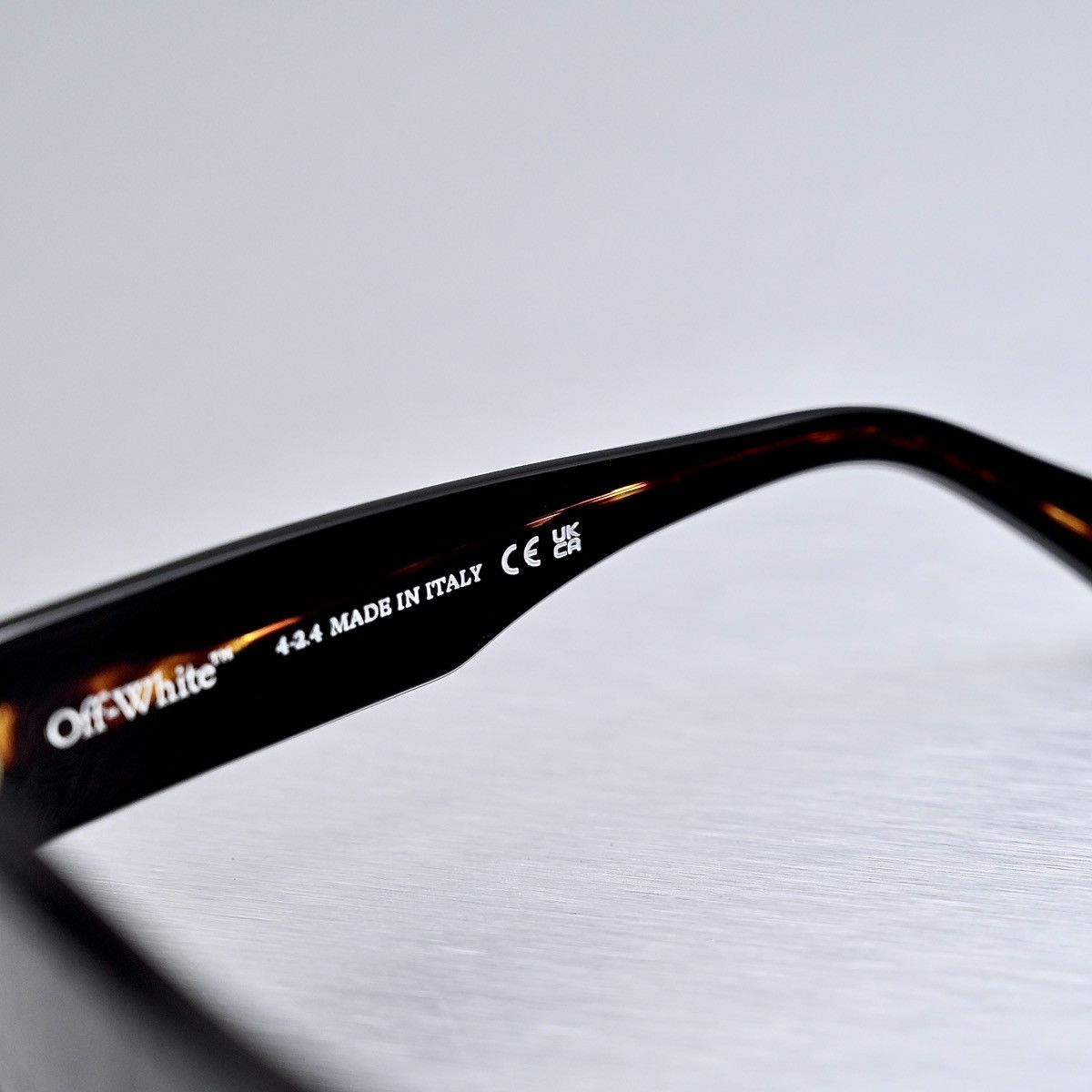 Off-White OFF WHITE LAUREL SUNGLASSES Size ONE SIZE - 6 Thumbnail