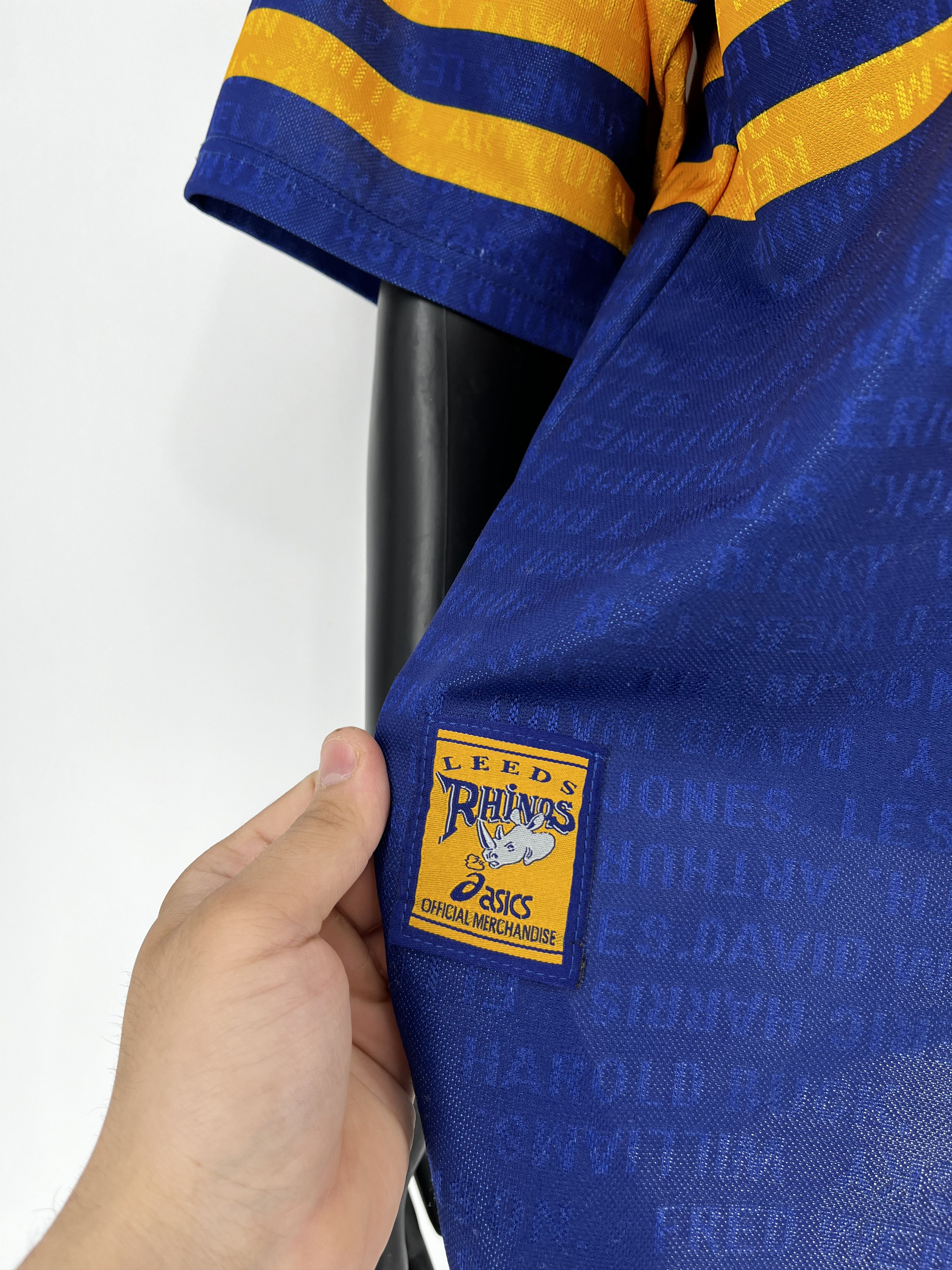 Asics × Vintage Vintage Leeds Rhinos Home Rugby Shirt Jersey ASICS Size US L / EU 52-54 / 3 - 8 Thumbnail