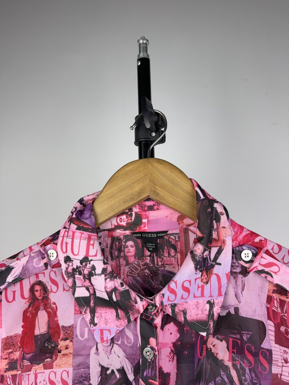 Guess Avant Garde Guess Pink All Over Magazine Print Mesh Shirt Size XS / US 0-2 / IT 36-38 - 2 Thumbnail