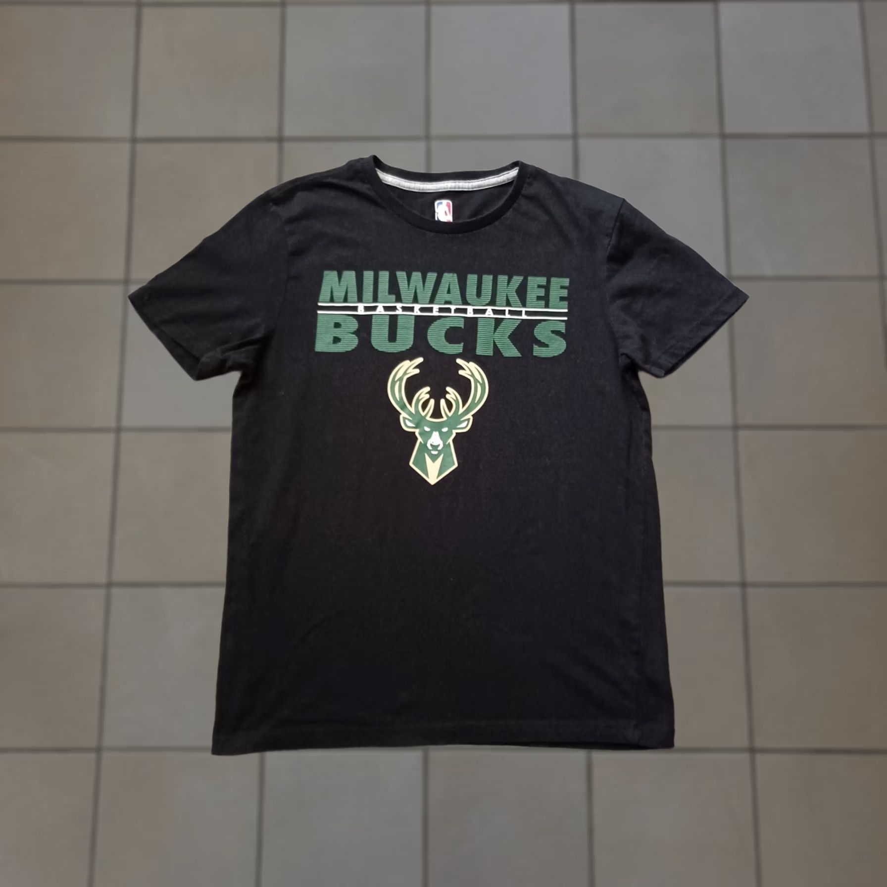 Vintage Notorious Bucks Basketball T Shirt Mens S Black Graphic Lot of 2 Size US S / EU 44-46 / 1 - 1 Thumbnail