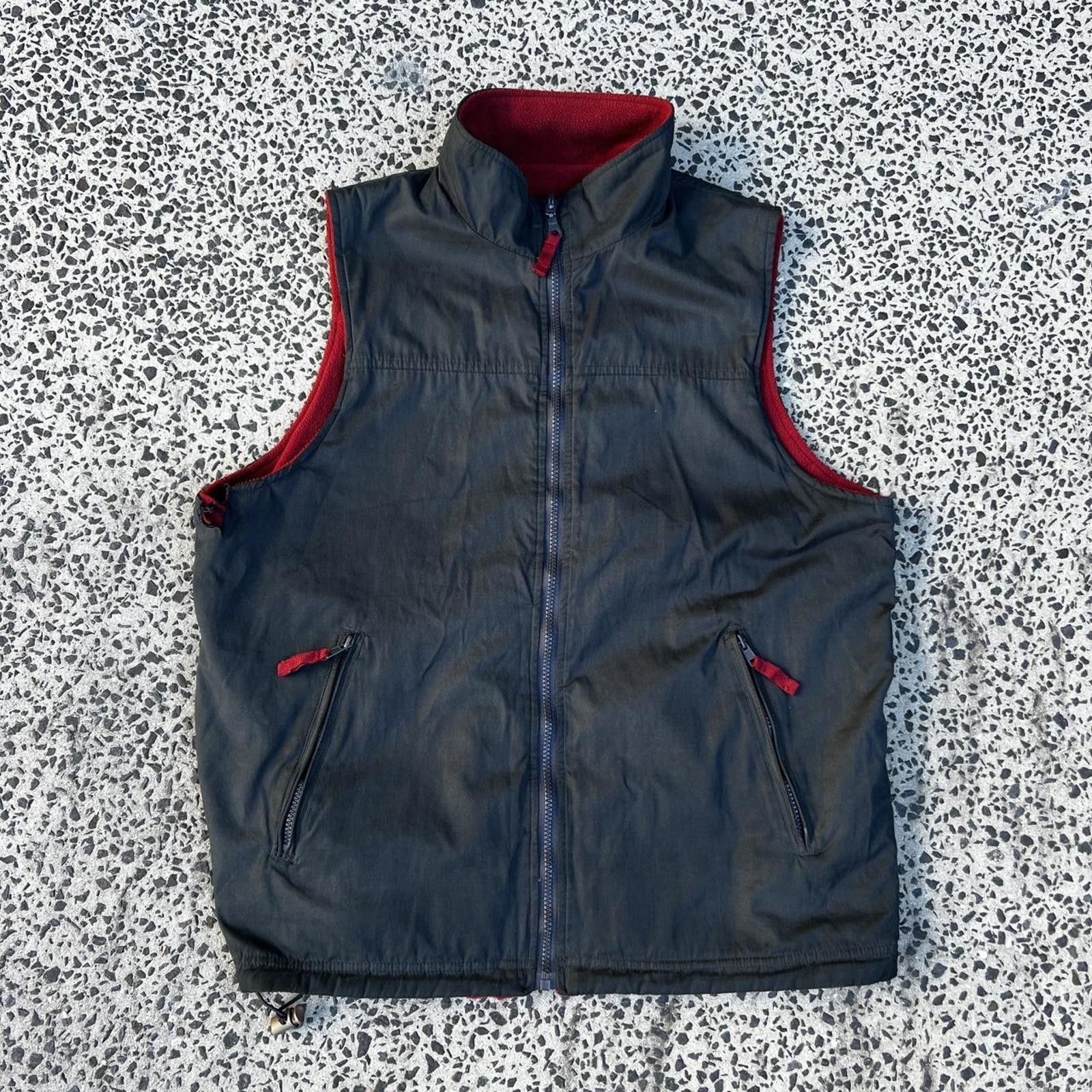 Kathmandu Women's Grey and Black Gilet Size L / US 10 / IT 46 - 1 Thumbnail