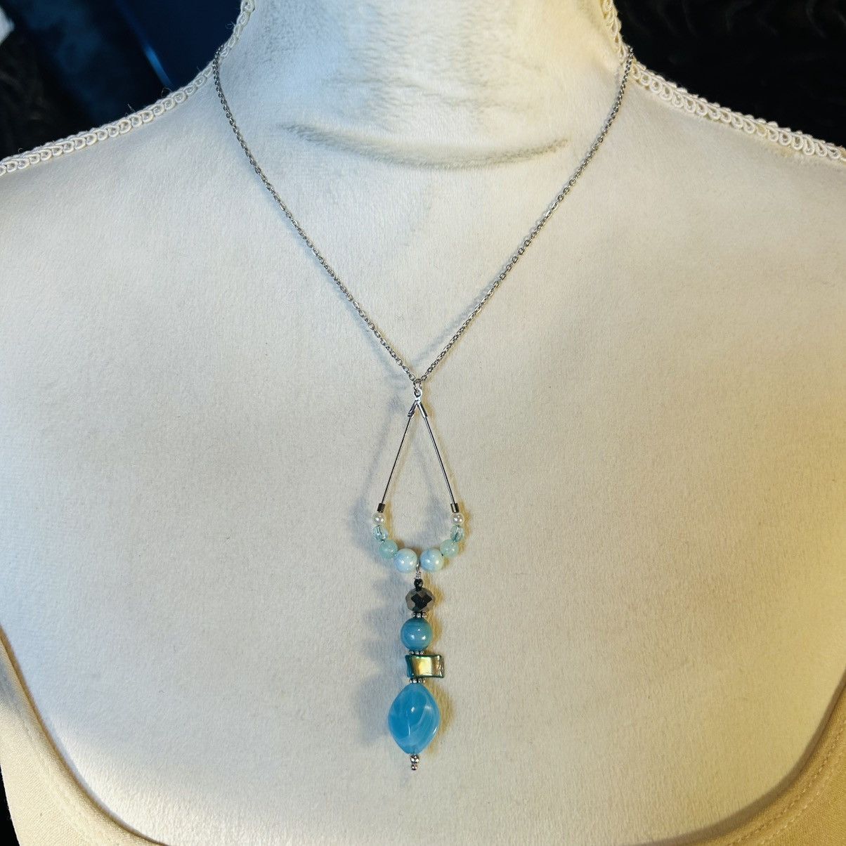 Handmade Handcrafted vintage bead changeable charm pendant necklace Size ONE SIZE - 3 Thumbnail