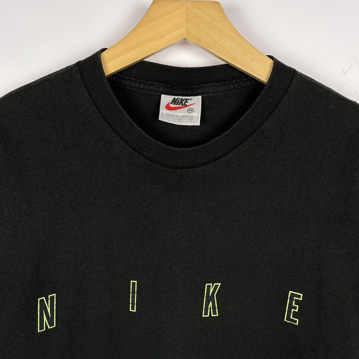 Nike Iconic Vintage Nike Engineered rare big logo tee 90’s Size US M / EU 48-50 / 2 - 7 Thumbnail