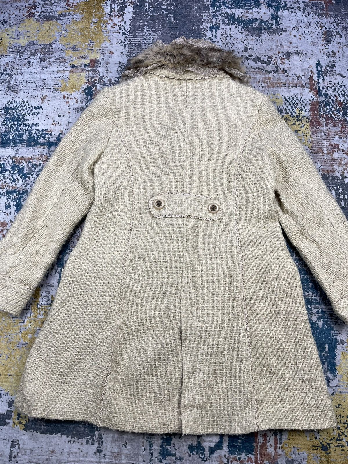Japanese Brand Axes Femme Fur Collar Embroidered Tweed Coats Size L / US 10 / IT 46 - 6 Thumbnail