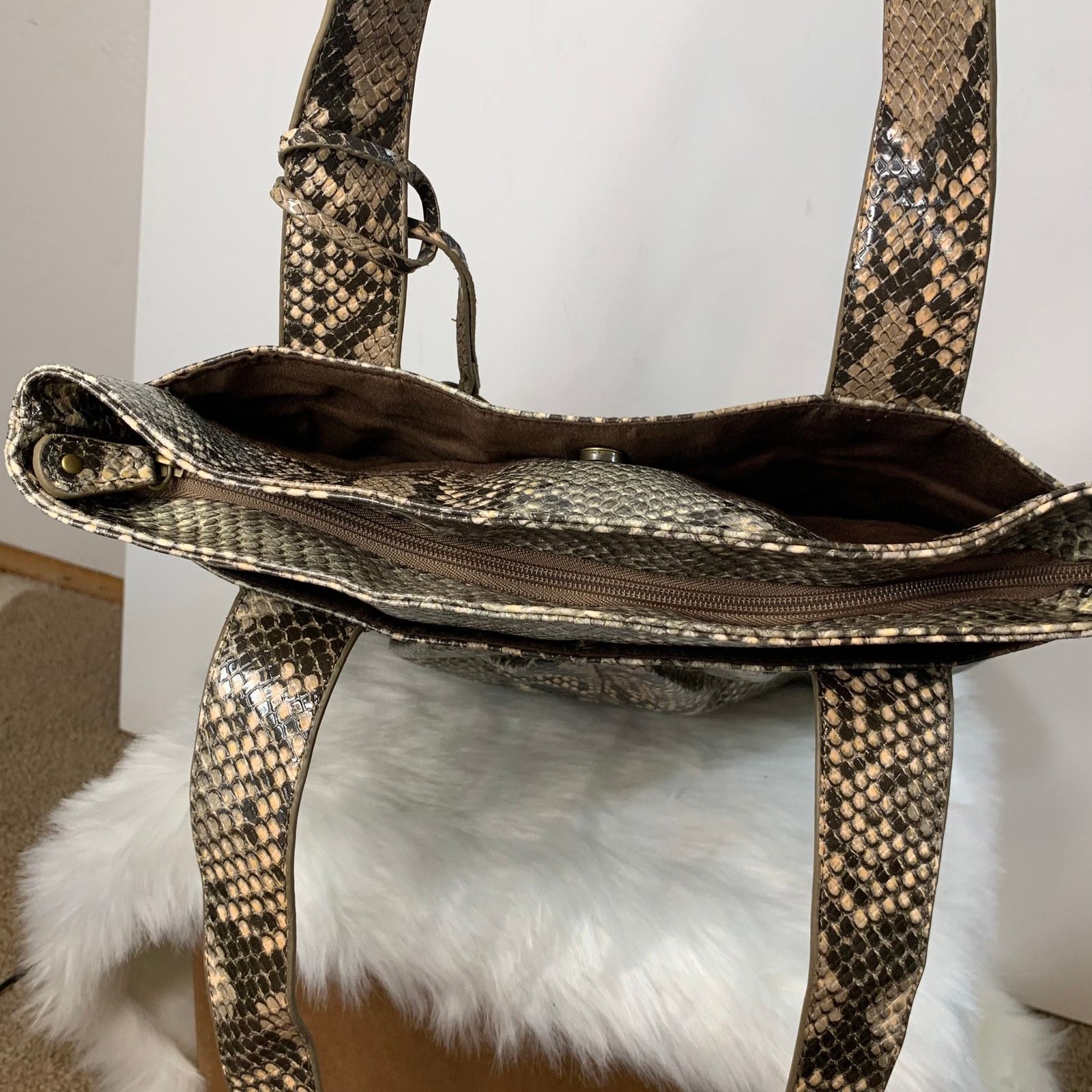 Other Style&co Women's Big Tote Handbags Size ONE SIZE - 8 Thumbnail