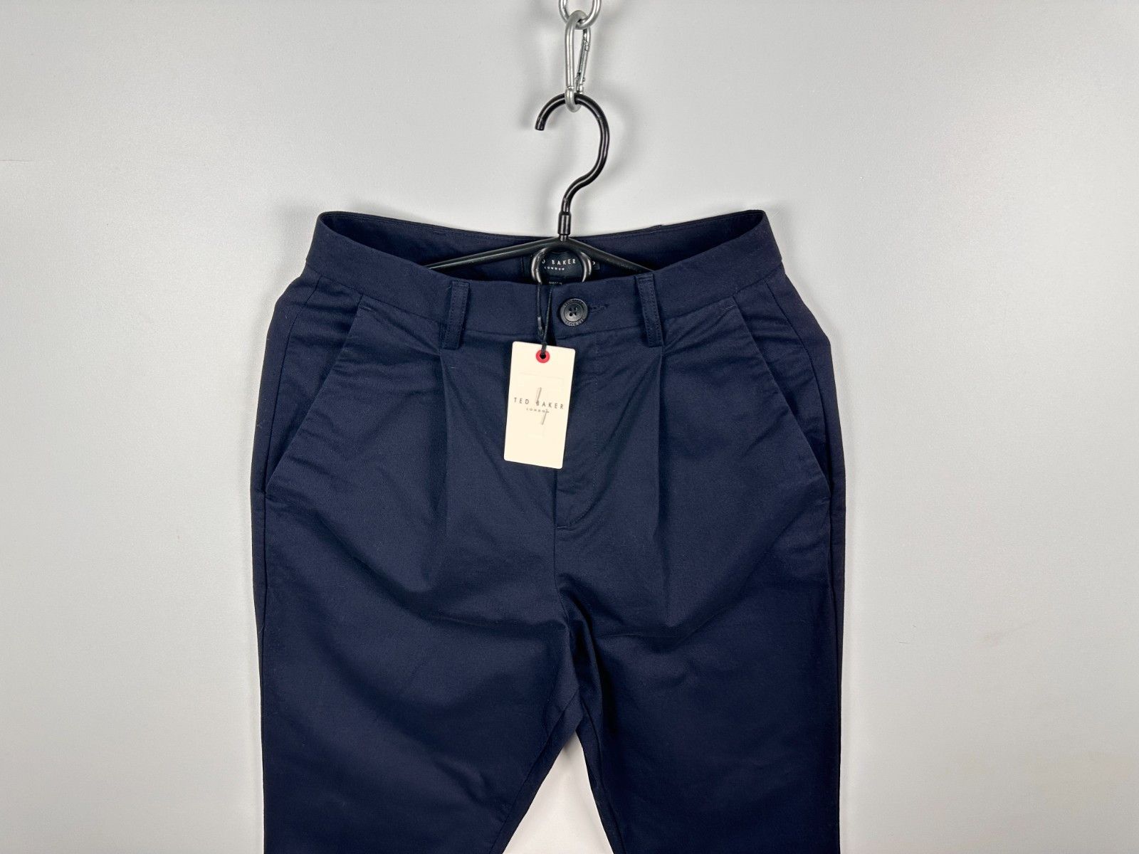 Ted Baker Ted Baker Tapered Trousers Women's Navy Size 0 Size 25" / US 0 / IT 36 - 2 Thumbnail