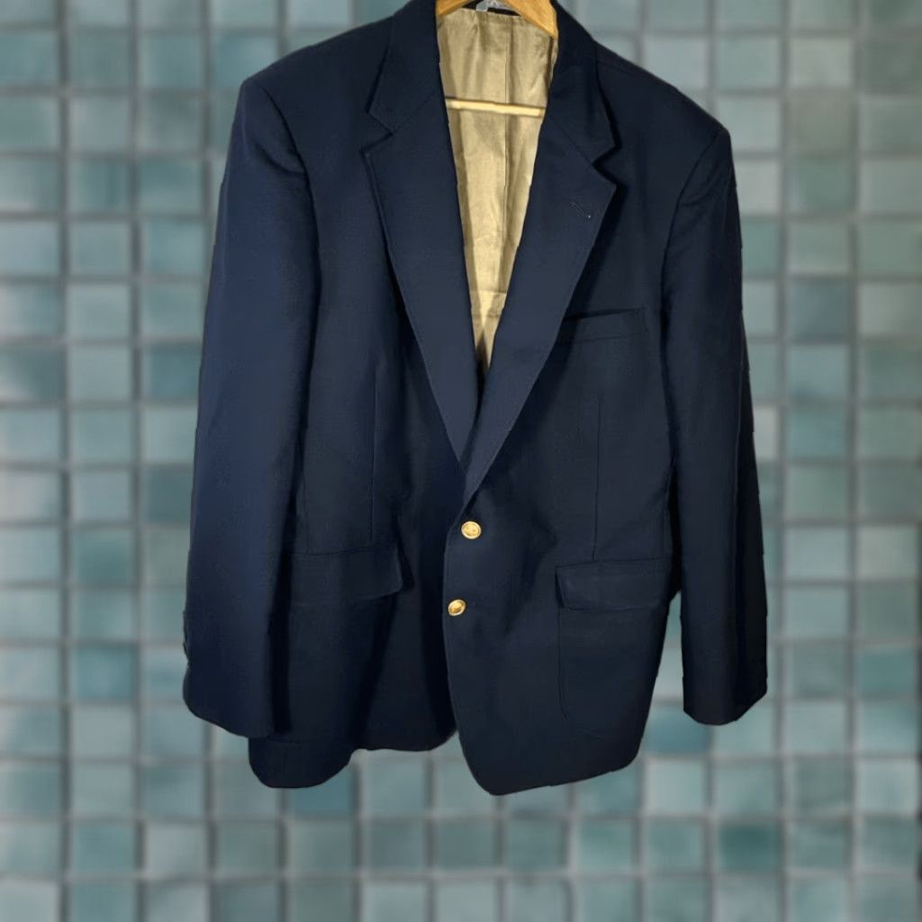 Vintage Arnold Palmer Blazer Sport Coat Navy Blue Gold Buttons Crest Made in USA Blazer 44R Men, Navy Blue, Crest, USA, 44, Regular, Tan Exterior, P2P 22” Size 44R - 1 Thumbnail