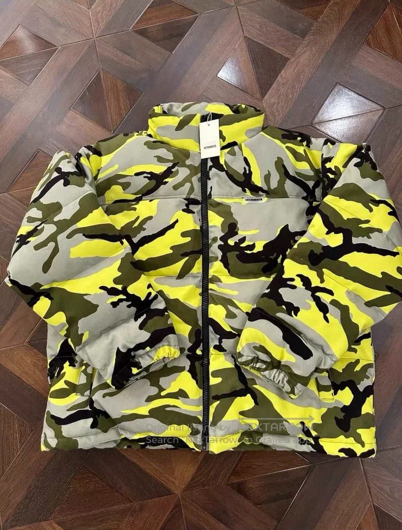 Vetements Vetements Camouflage Goose Down Jacket Size US S / EU 44-46 / 1 - 1 Thumbnail