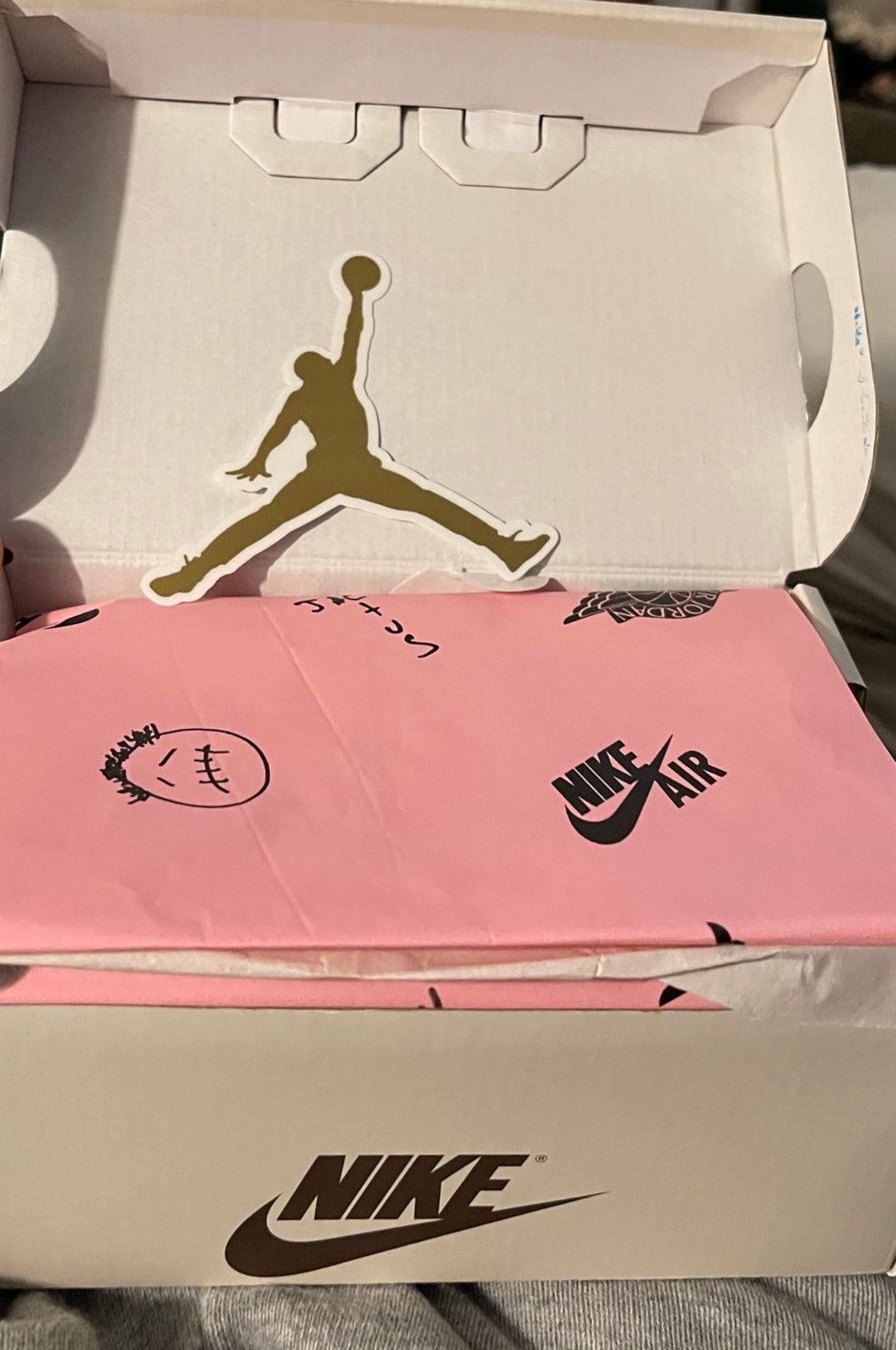 Nike × Travis Scott Travis Scott Jordan 1 low Reverse Olive kids baby size 4C Size US 5 / EU 37 - 7 Thumbnail