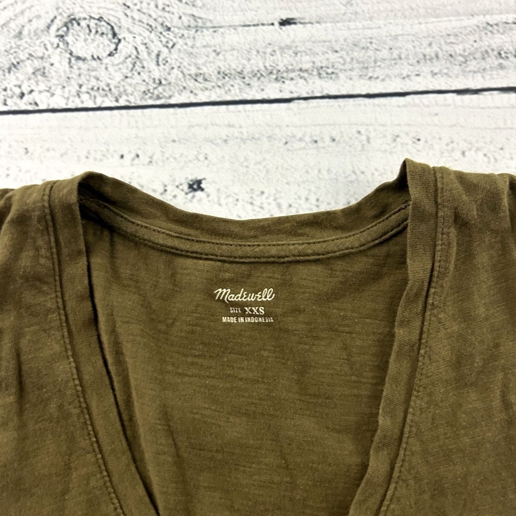 Madewell Madewell Sleeveless T Shirt Women's XXS Brown Pocket Shirt Women 2XS Brown Pockets Size XXS / US 00 / IT 34 - 2 Thumbnail
