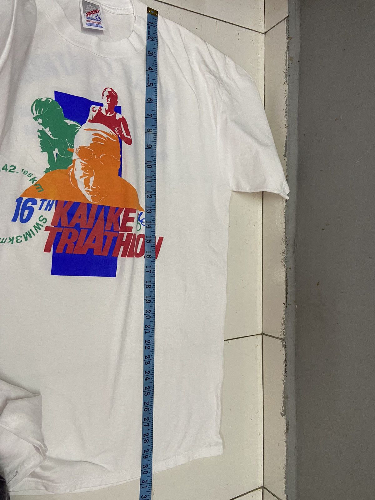 Vintage VINTAGE KAIKE TRIATHLON 16TH 1996 TEE SHIRT Size US L / EU 52-54 / 3 - 14 Thumbnail
