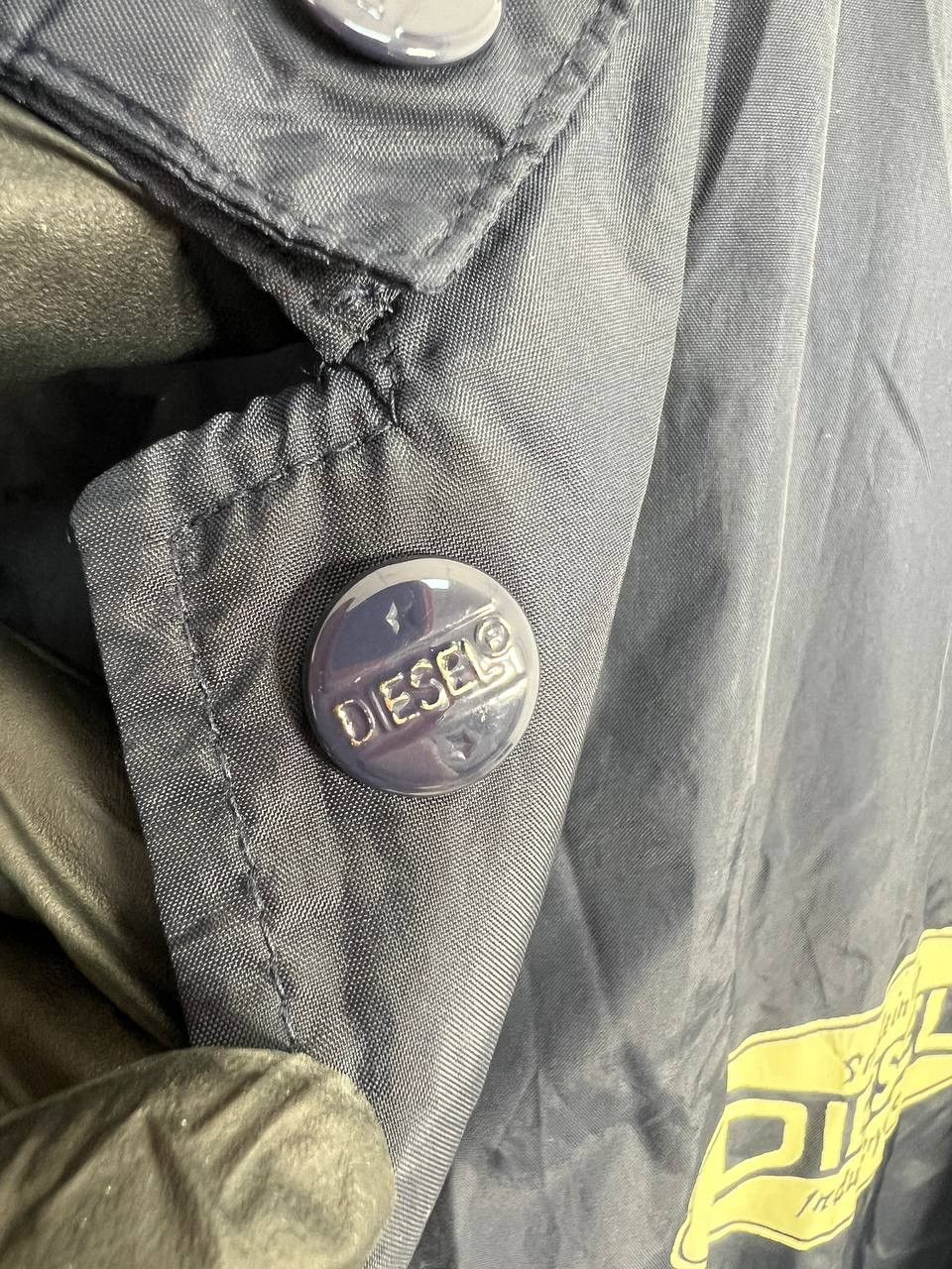 Diesel DIESEL VINTAGE BIG LOGO RARE GREEN NYLON Button Up Jacket Size US XL / EU 56 / 4 - 5 Thumbnail