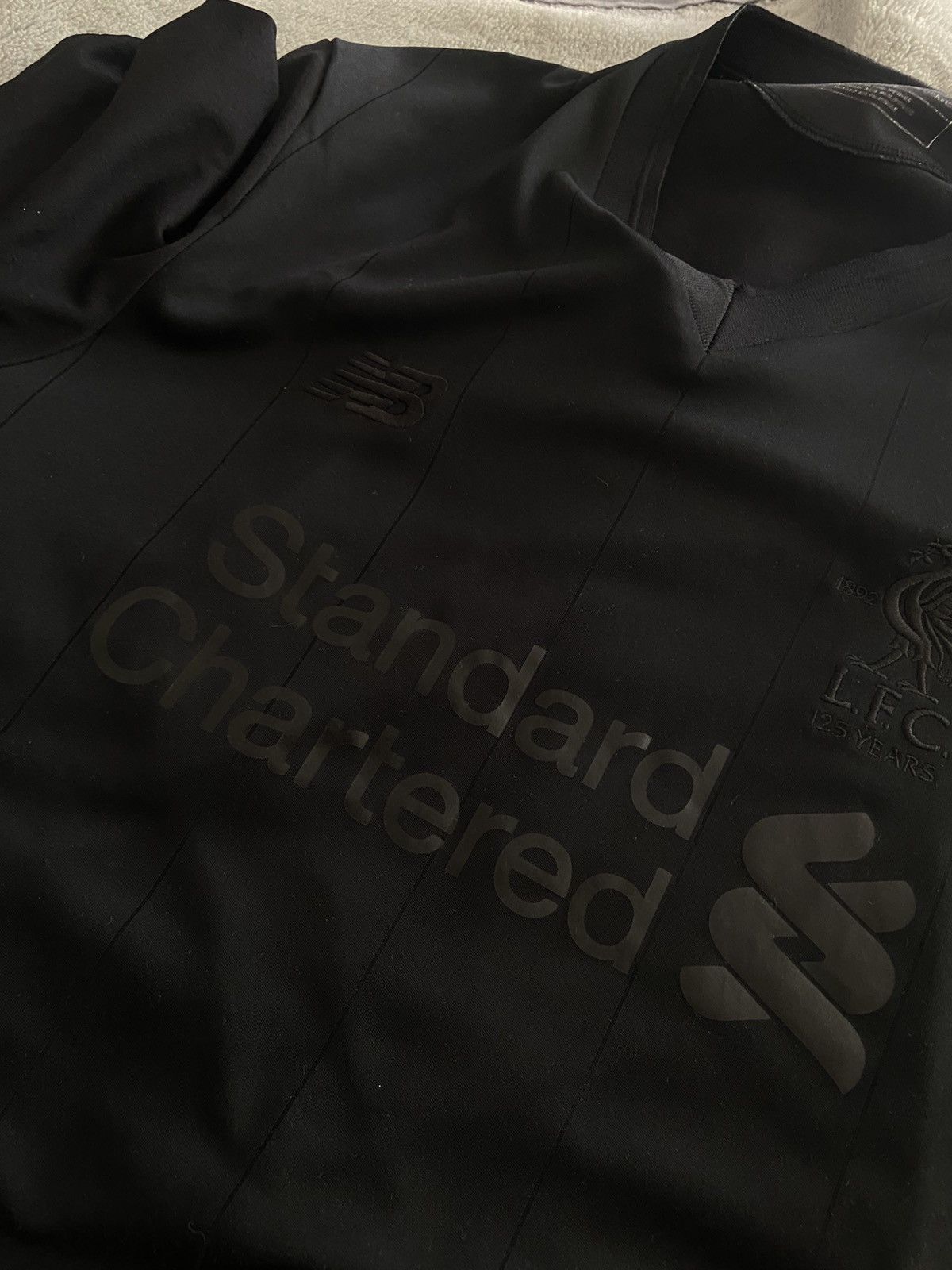 Designer × New Balance Liverpool 17 125 anniversary Jersey blackout limited edition Size US XL / EU 56 / 4 - 10 Thumbnail
