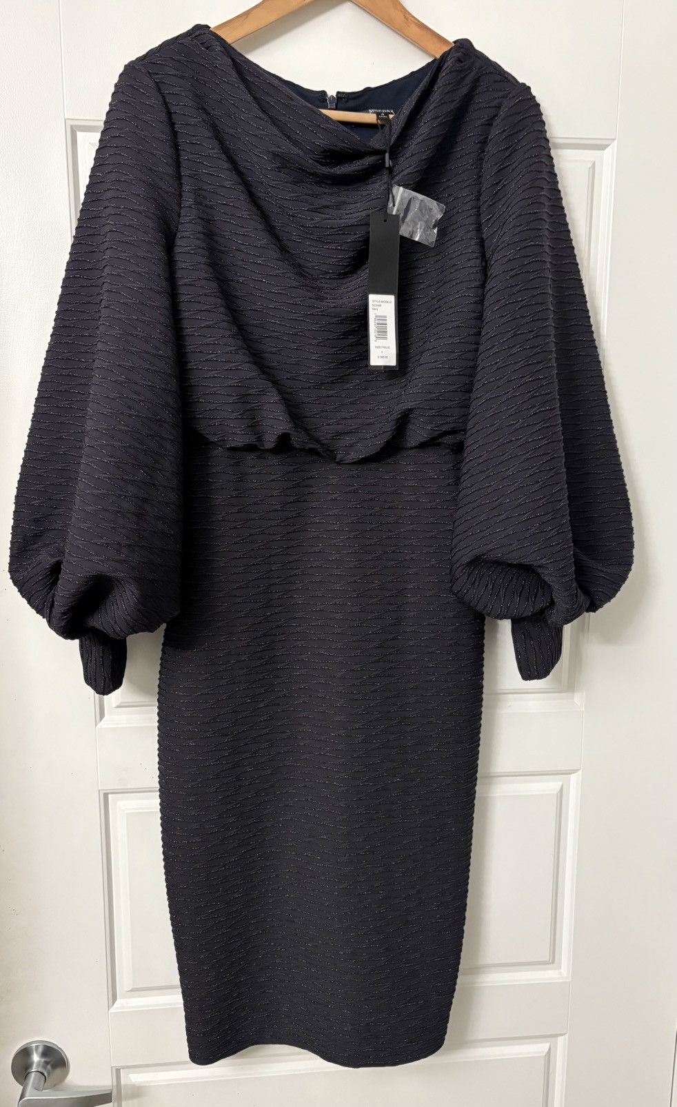 farm rio white richilier cotton dress Off-White Richelieu Midi Elegant Cocktail Dress Party Size:XSmall Ease into a timeless product_type:Clothing