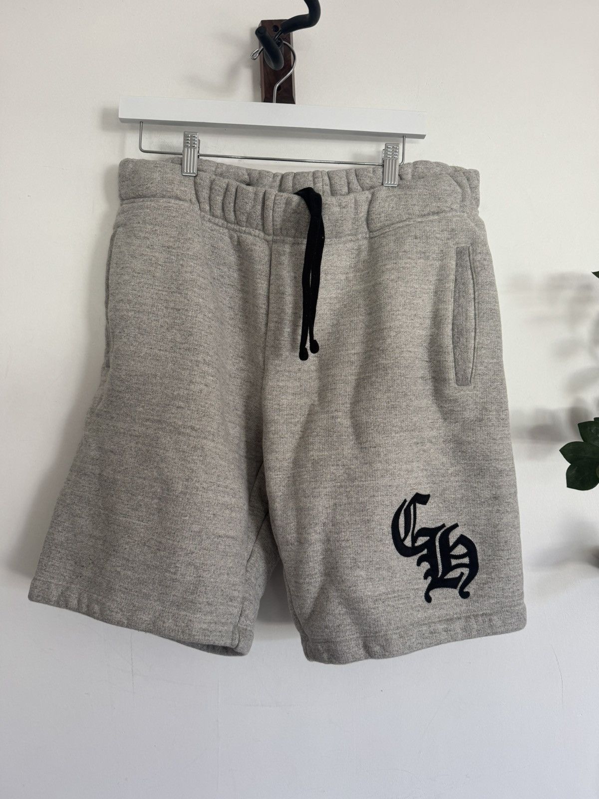 Chrome Hearts Embroidered Logo Sweatshorts Size US 36 / EU 52 - 1 Thumbnail