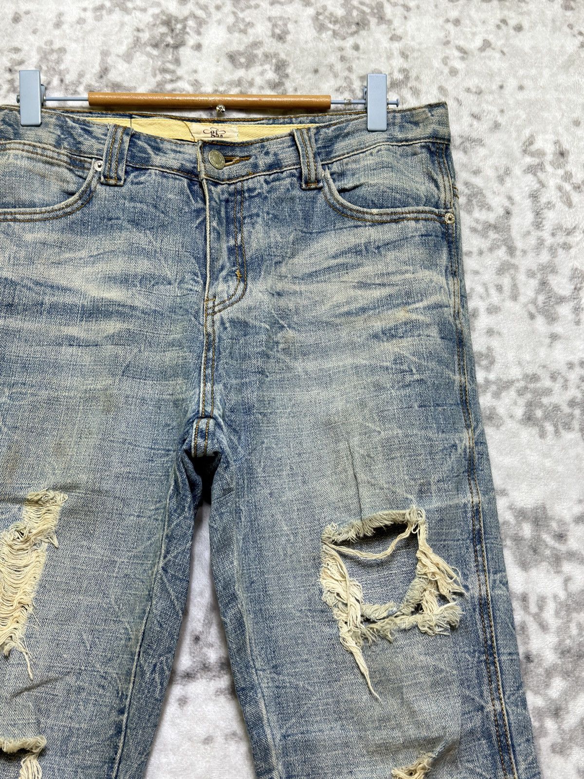 Japanese Brand The M2368 Jeans Streetwear Distressed Flare Unisex Denim Size US 31 - 5 Thumbnail