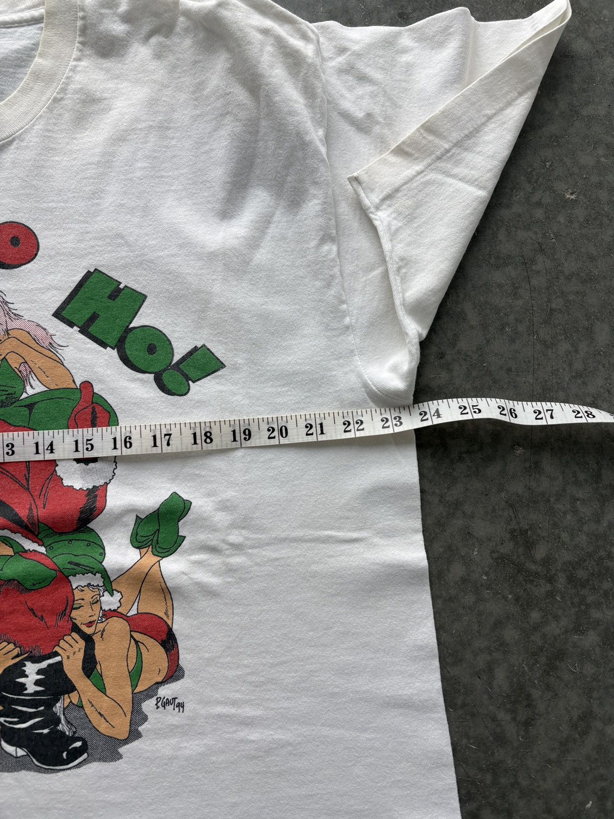 4GSELLER Vintage 90s Raunchy Santa Graphic Tee Shirt Size US XL / EU 56 / 4 - 7 Thumbnail