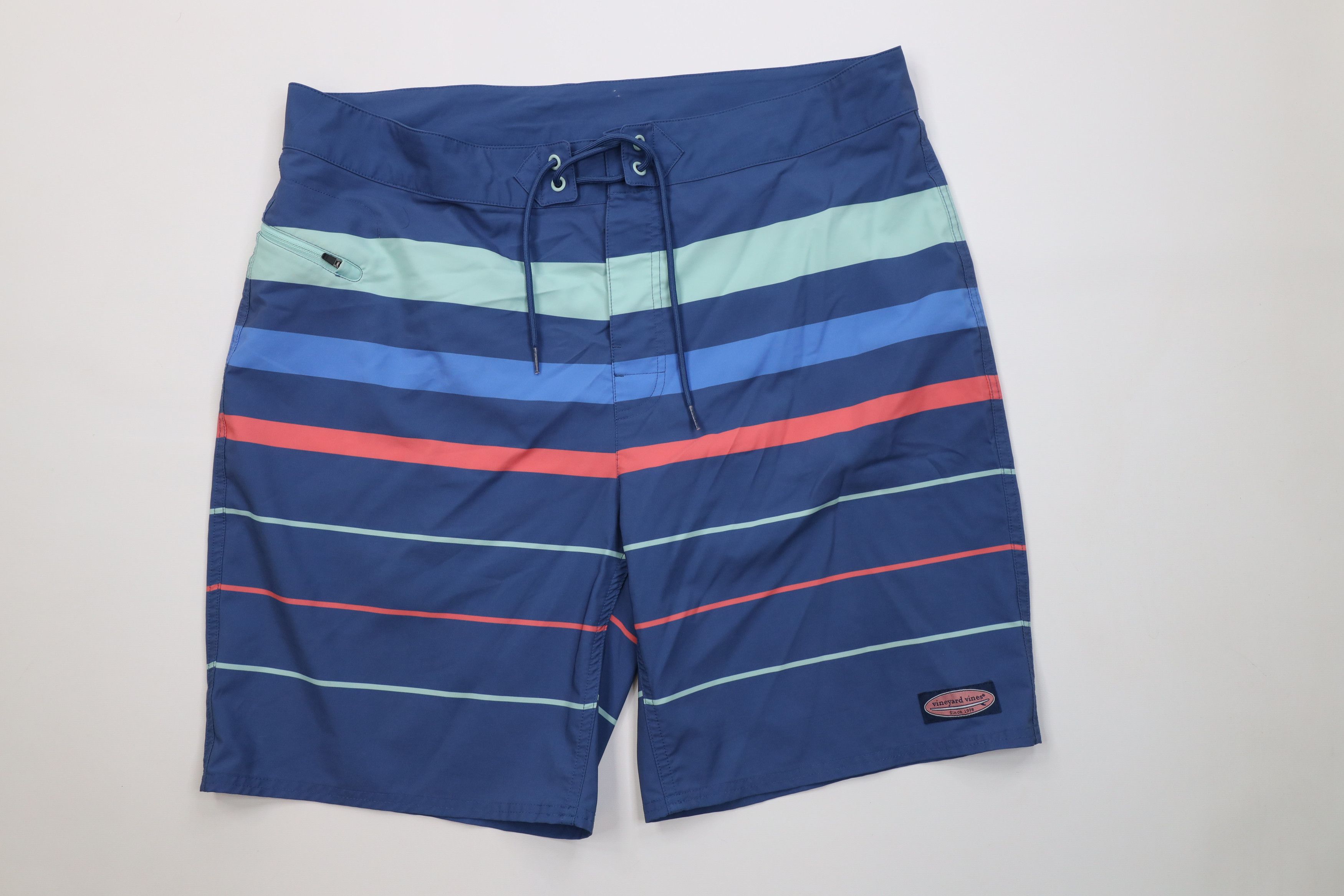 Vineyard Vines Vineyard Vines Color Block Swimming Board Shorts Trunk Size US 38 / EU 54 - 1 Thumbnail
