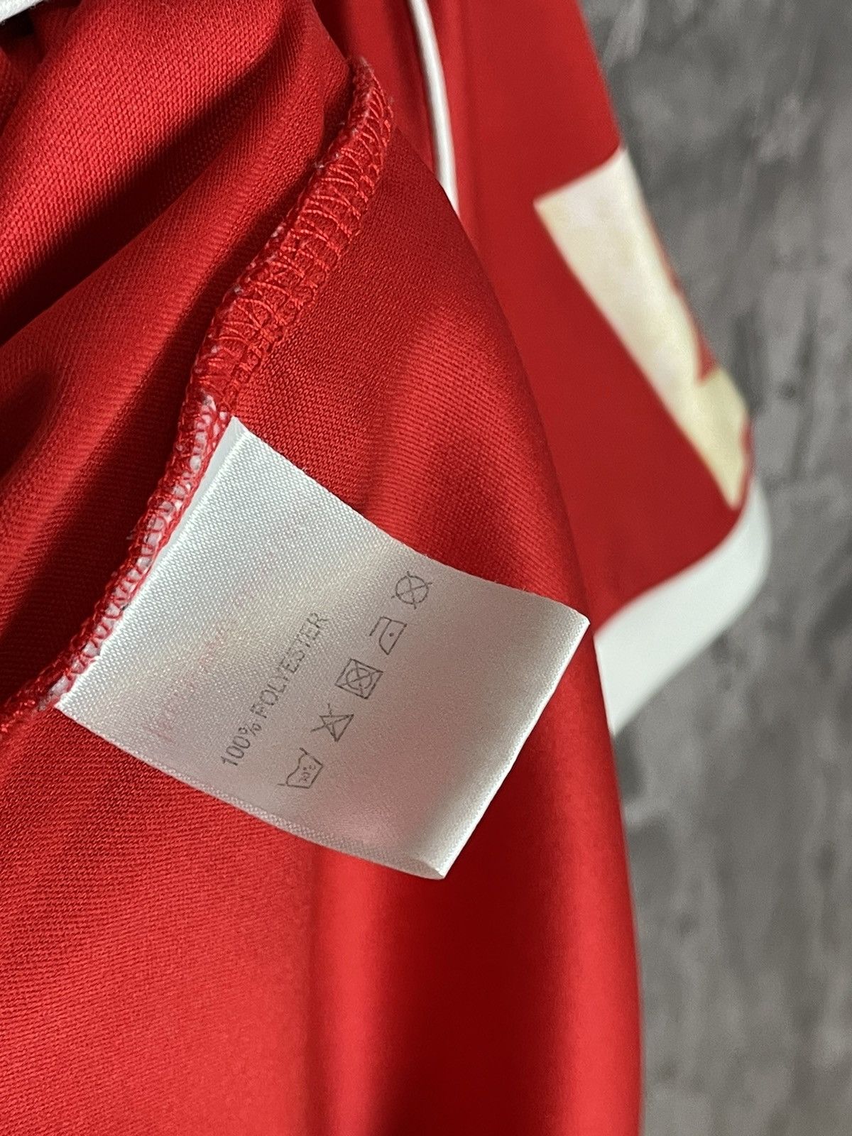 Lotto Sport × Vintage Barnsley Fc Vintage 2006 Away Football Jersey Lotto Size US M / EU 48-50 / 2 - 9 Thumbnail