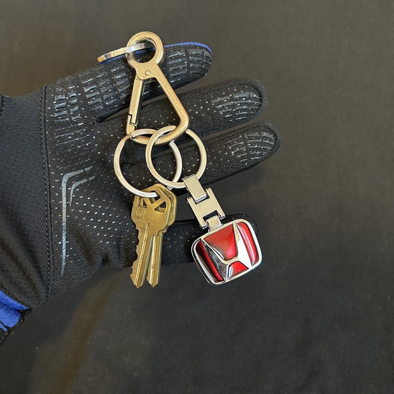 Japanese Brand Y2K 2000s Style Red Honda Emblem Heavyweigt Steel Key Chain Size ONE SIZE - 3 Thumbnail