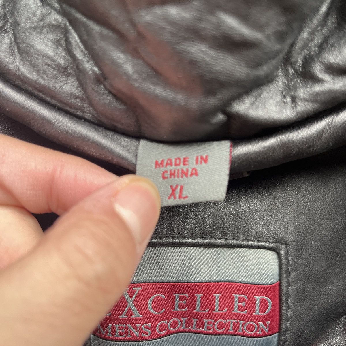 Excelled Vintage Excelled Button Up Black Leather Jacket Size US XL / EU 56 / 4 - 4 Thumbnail