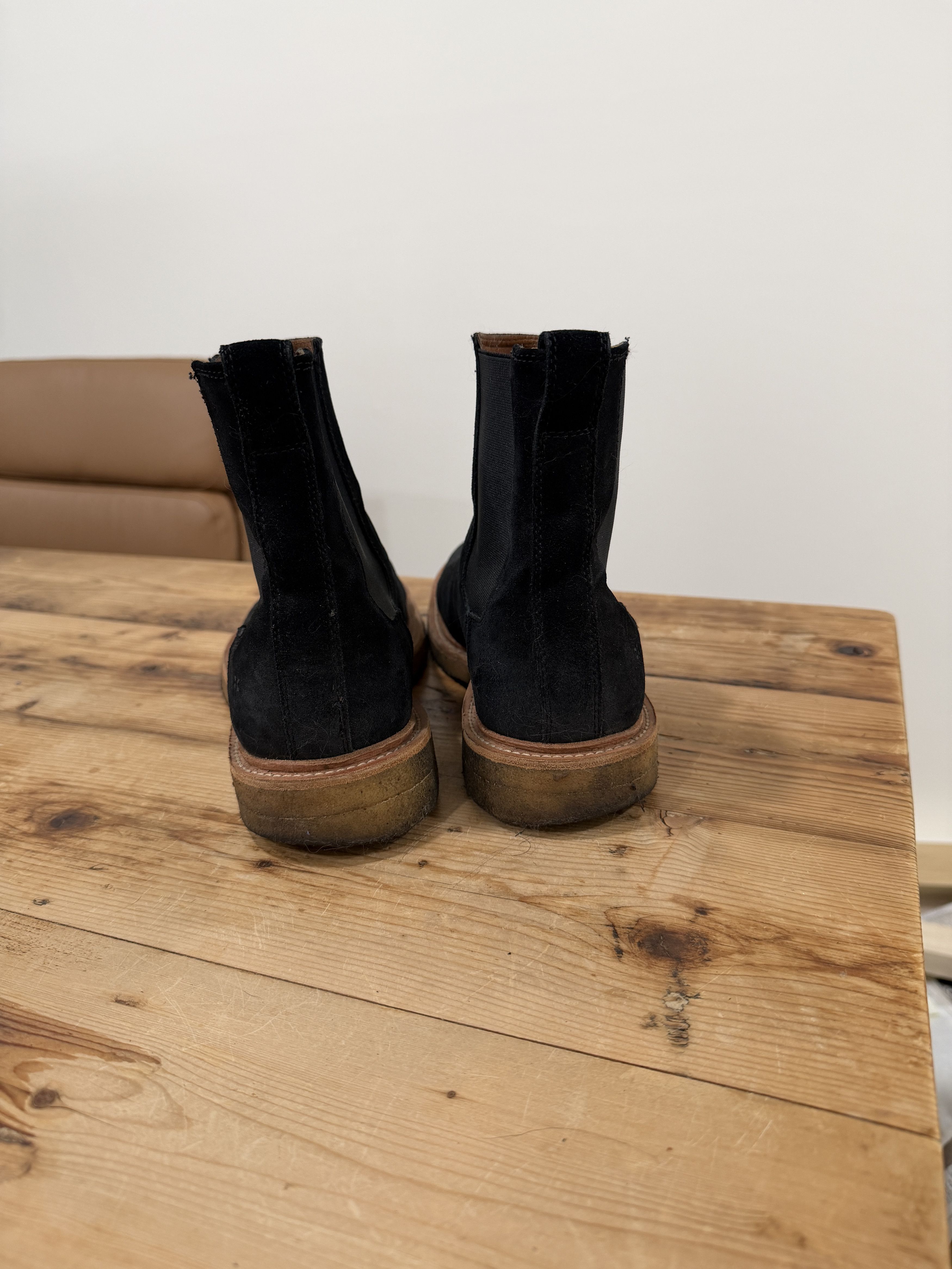 Frye Frye Chelsea Boot Black Suede Size US 8.5 / EU 41-42 - 6 Thumbnail